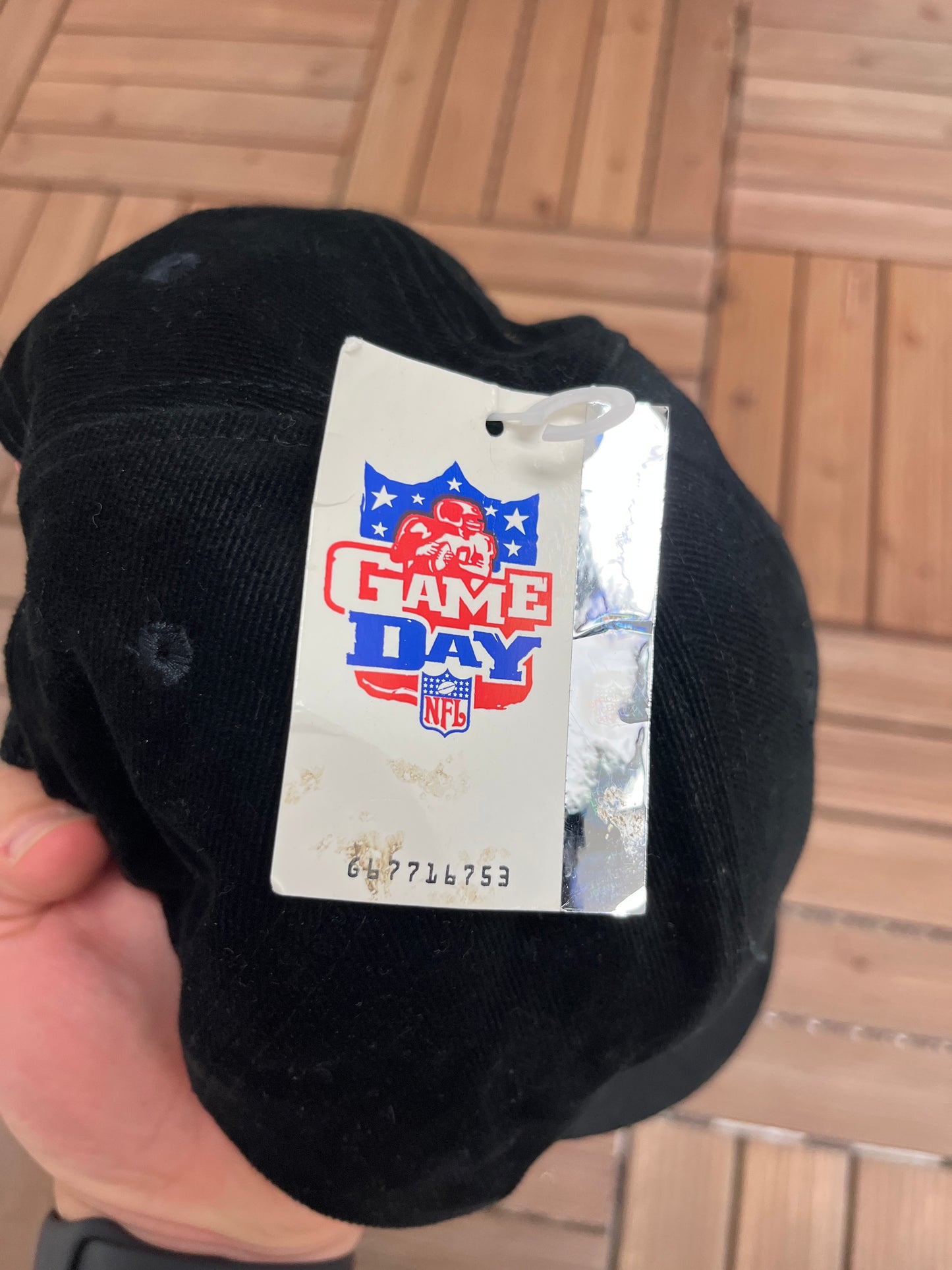 Philadelphia Eagles Stitched Graphic Hat | Strap Back | Vintage 2000s NFL Football Black Cap |