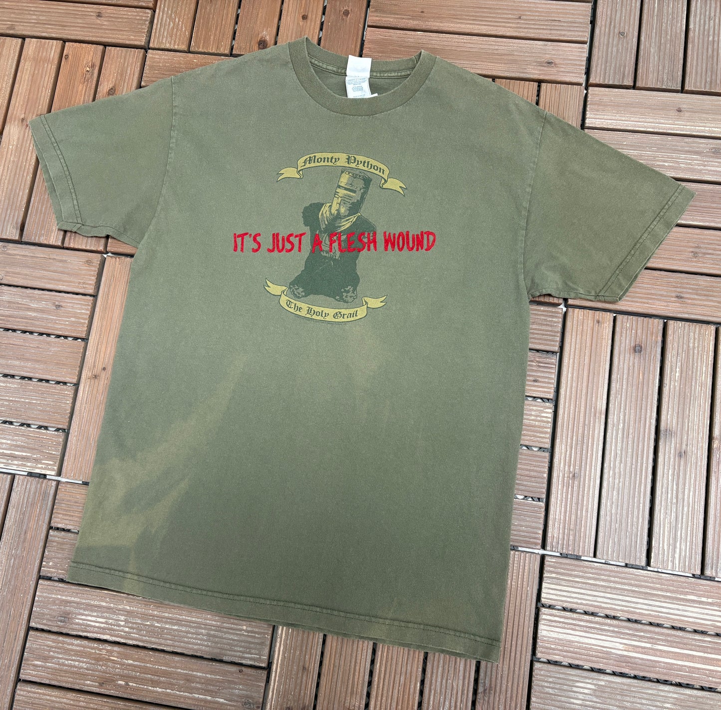 Monty Python The Holy Grail Graphic Tee | Size Large | Vintage 2000s British Comedy Series |