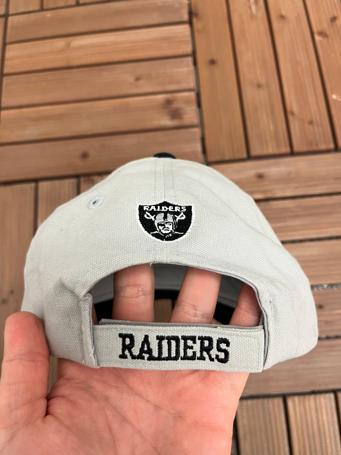 Oakland Raiders Football Embroidered Graphic Hat | Strap Back | Vintage 2000s NFL Football Grey Cap |