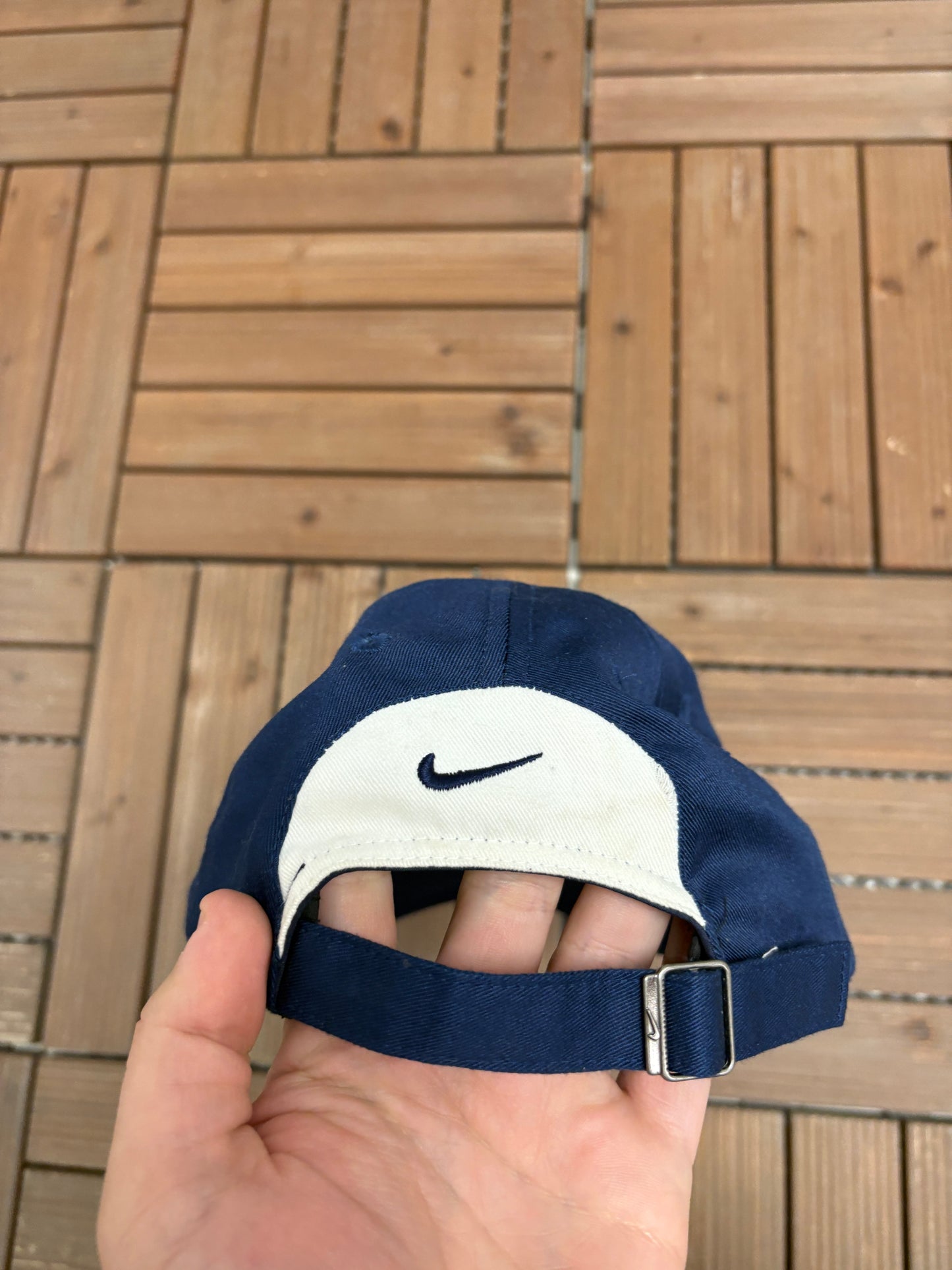 Tiger Woods Nike Embroidered Graphic Hat | Metal Clasp | Vintage 2000s Branded Golf Blue Cap |