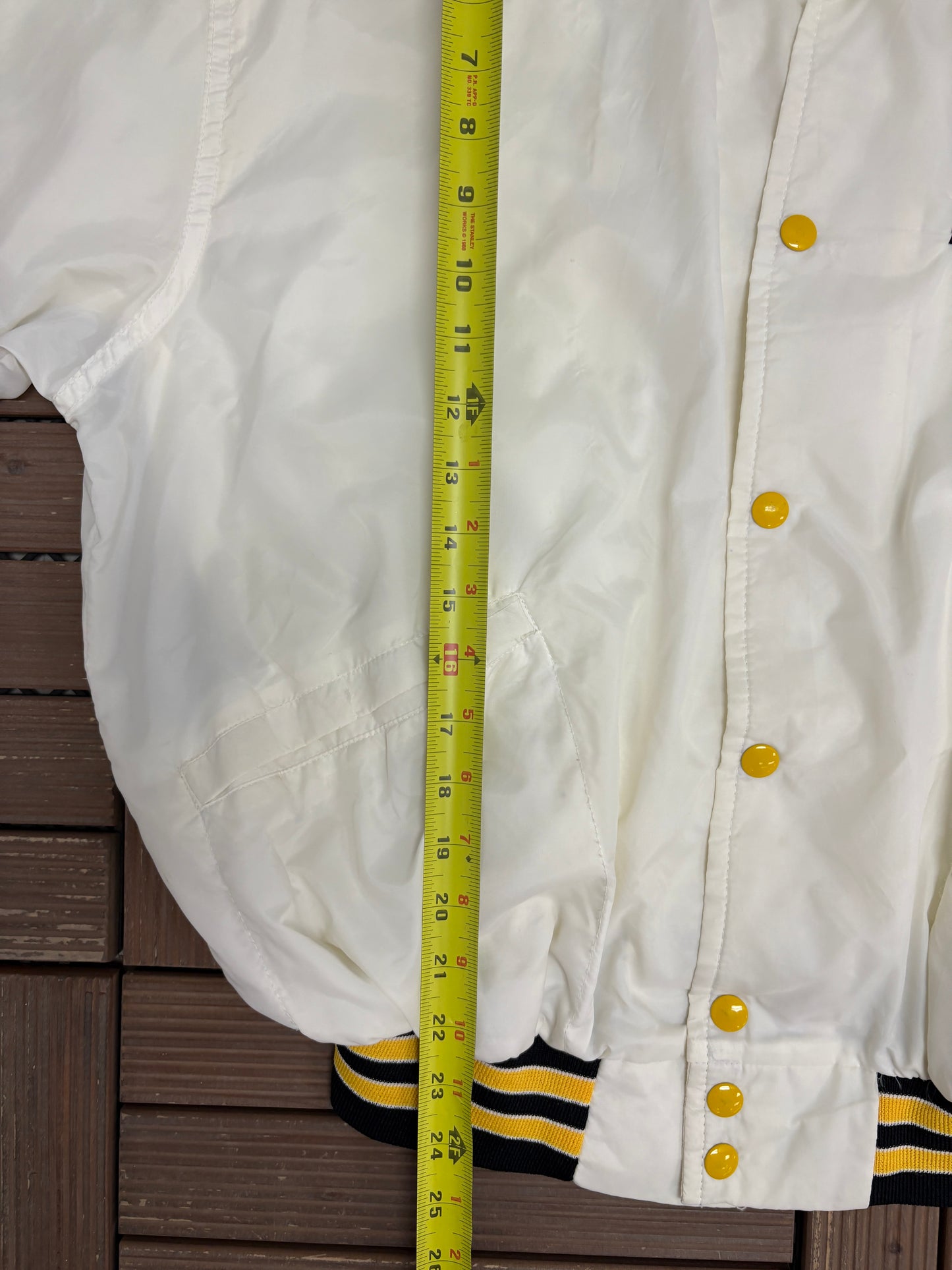 Iowa Hawkeyes Stitched Graphic Jacket | Size Large | Vintage 1980s College White Jacket |