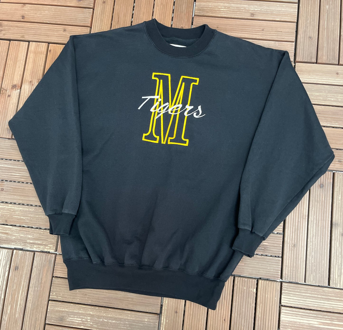 Missouri Tigers Embroidered Graphic Crewneck | Size X-Large | Vintage 1990s College Black Sweater |