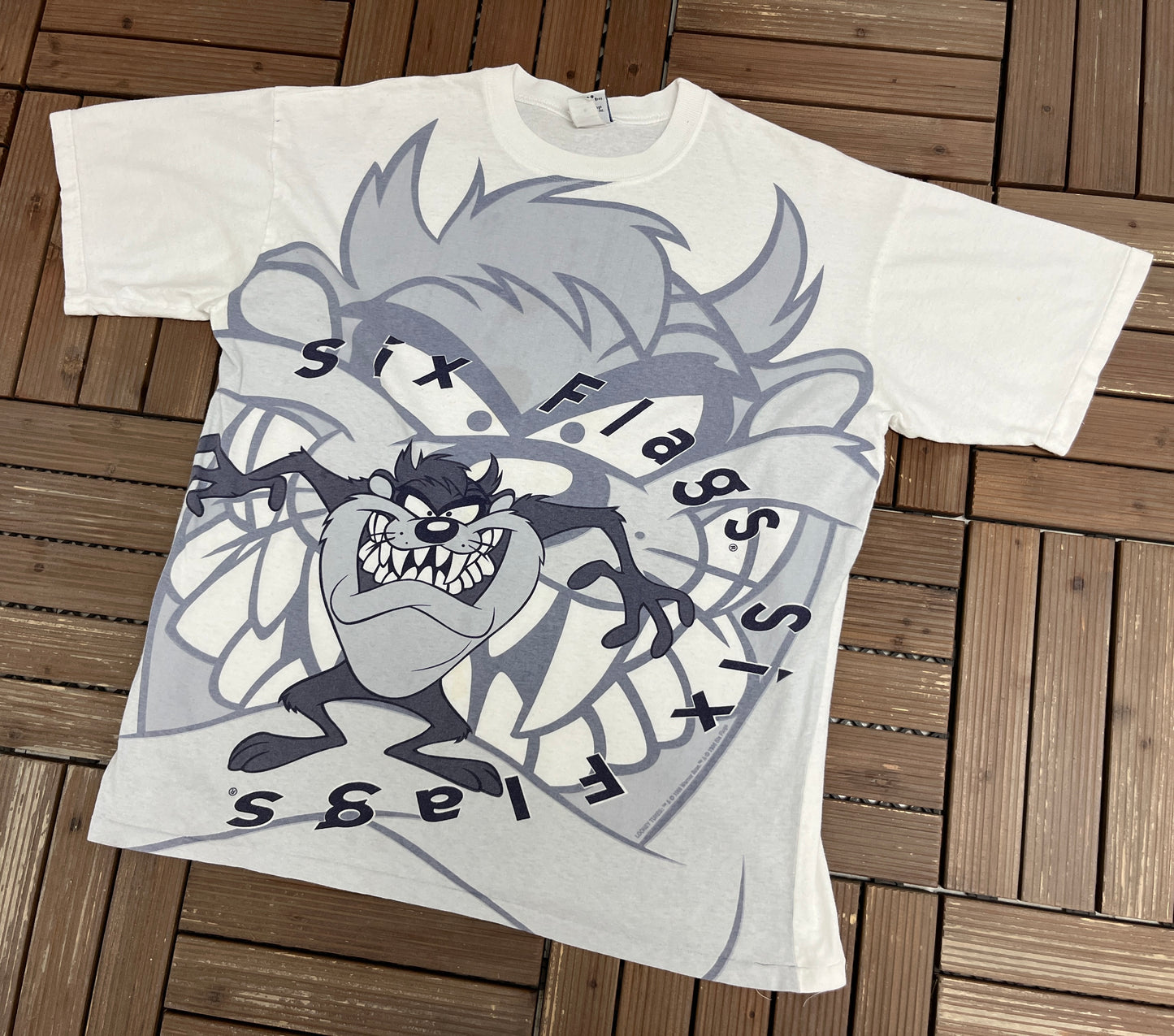 Taz Six Flags Graphic Tee | Size L/XL | Vintage 1990s Looney Tunes Cartoon White T-Shirt |