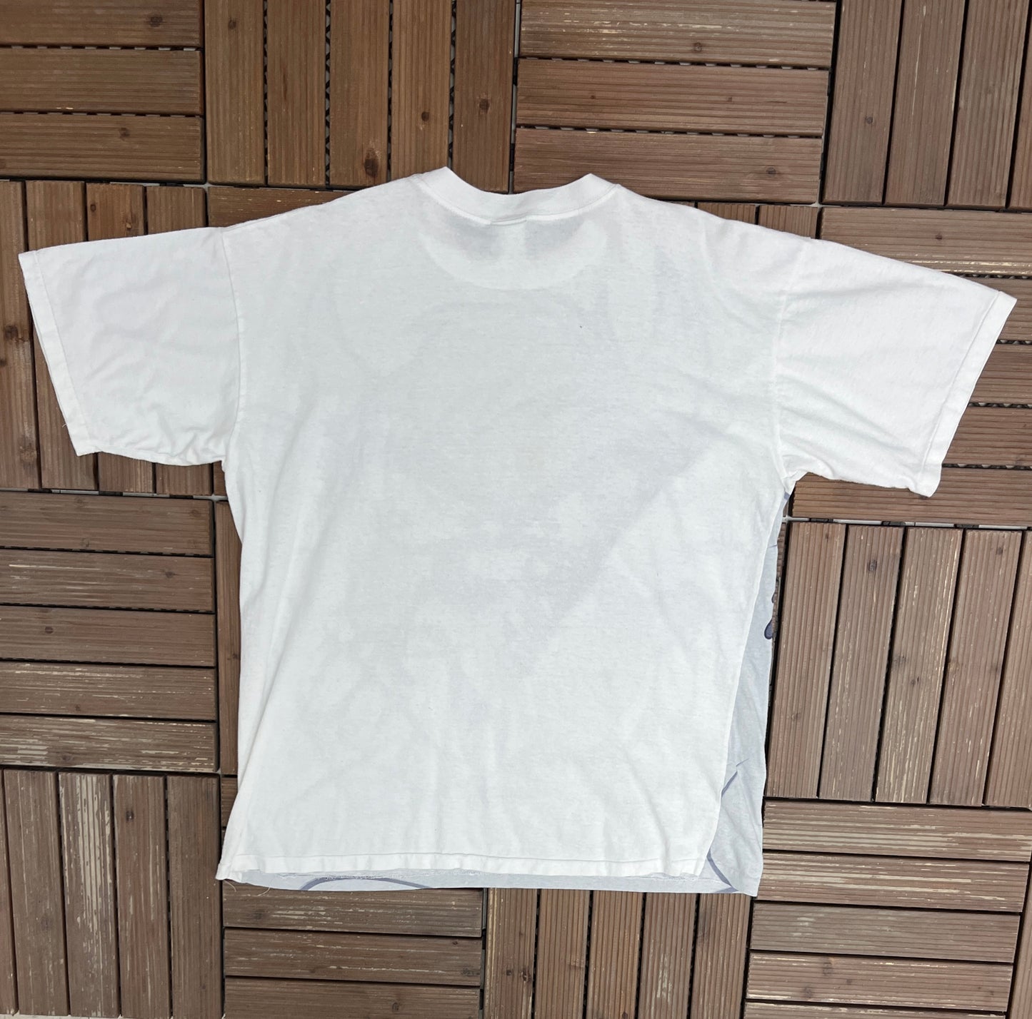 Taz Six Flags Graphic Tee | Size L/XL | Vintage 1990s Looney Tunes Cartoon White T-Shirt |
