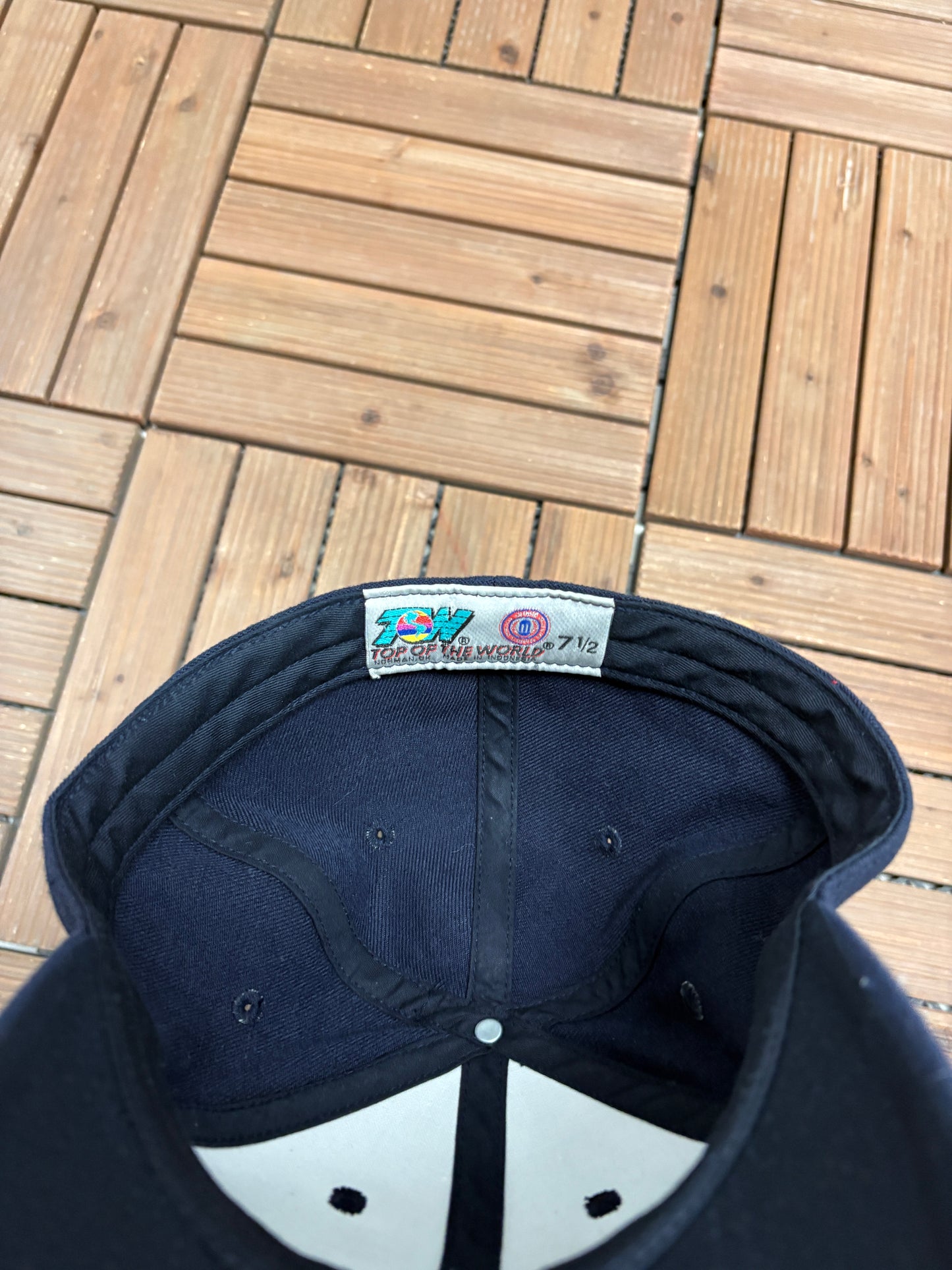 UConn Huskies Graphic Hat | Size 7 1/2 | Vintage 1990s College Blue Cap |