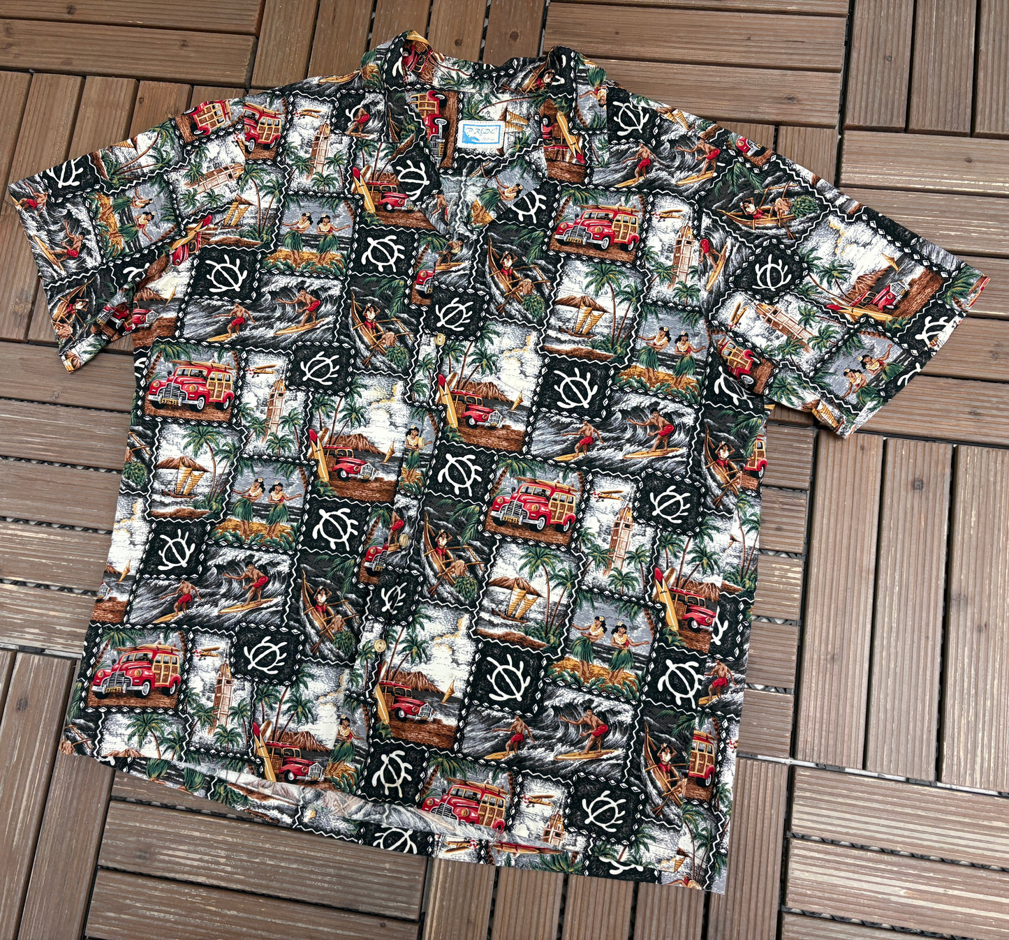 Hula & Surfing Graphic Hawaiian Shirt | Size X-Large | Vintage 1990s Scenic Hawaiian Shirt |