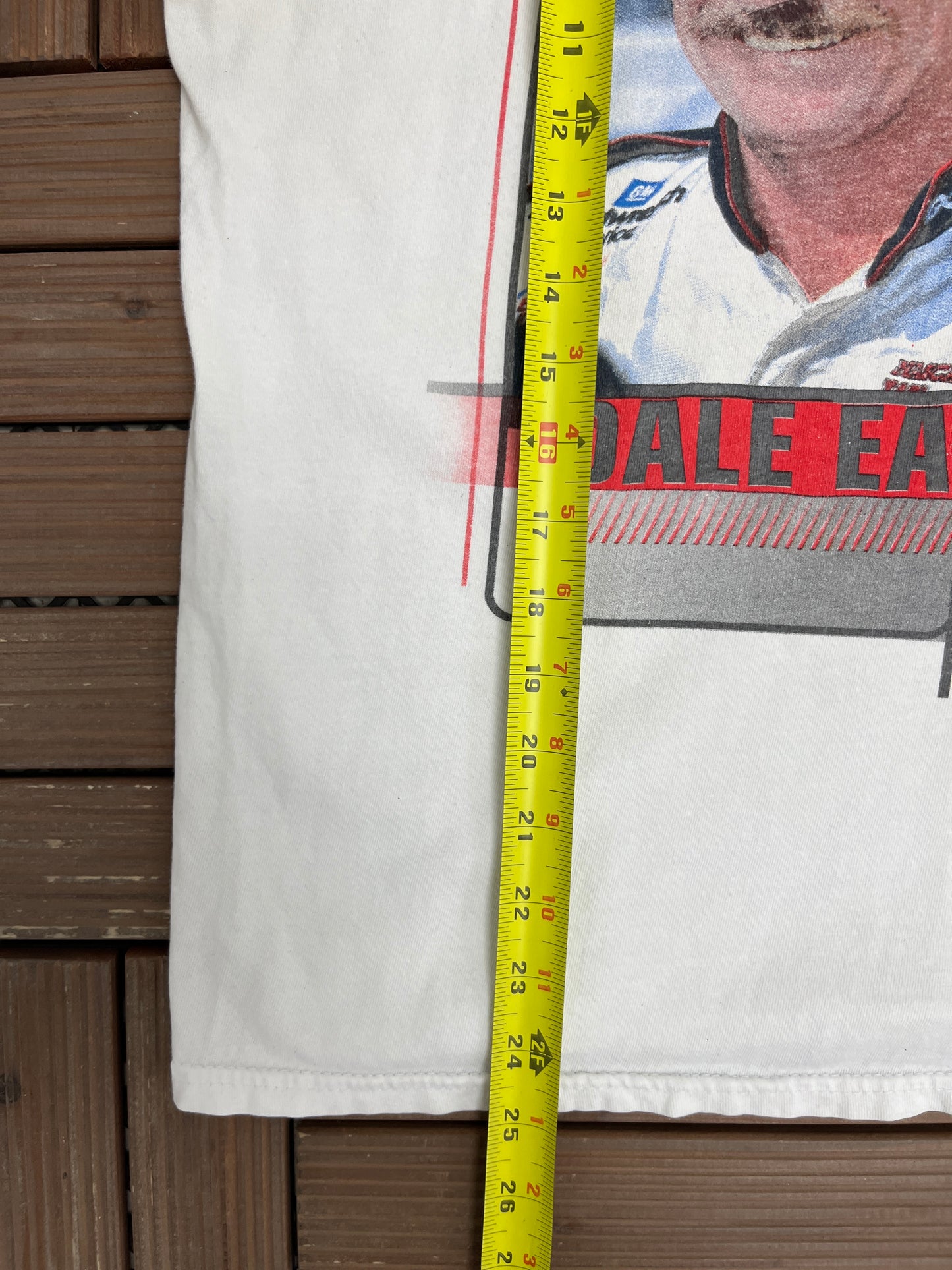 Dale Earnhardt NASCAR Graphic Tee | Size Medium | Vintage 2000s NASCAR Racing White T-Shirt |