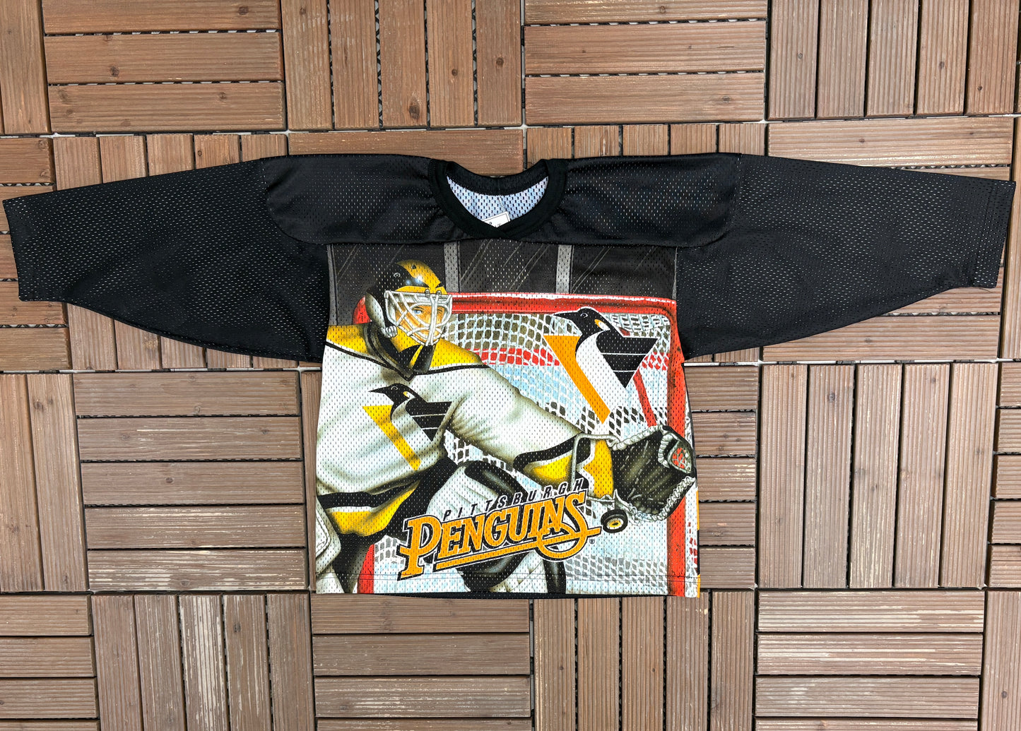 Pittsburgh Penguins Hockey Jersey | Size Youth Small/Medium | Vintage 1990s Black Hockey CCM Jersey |