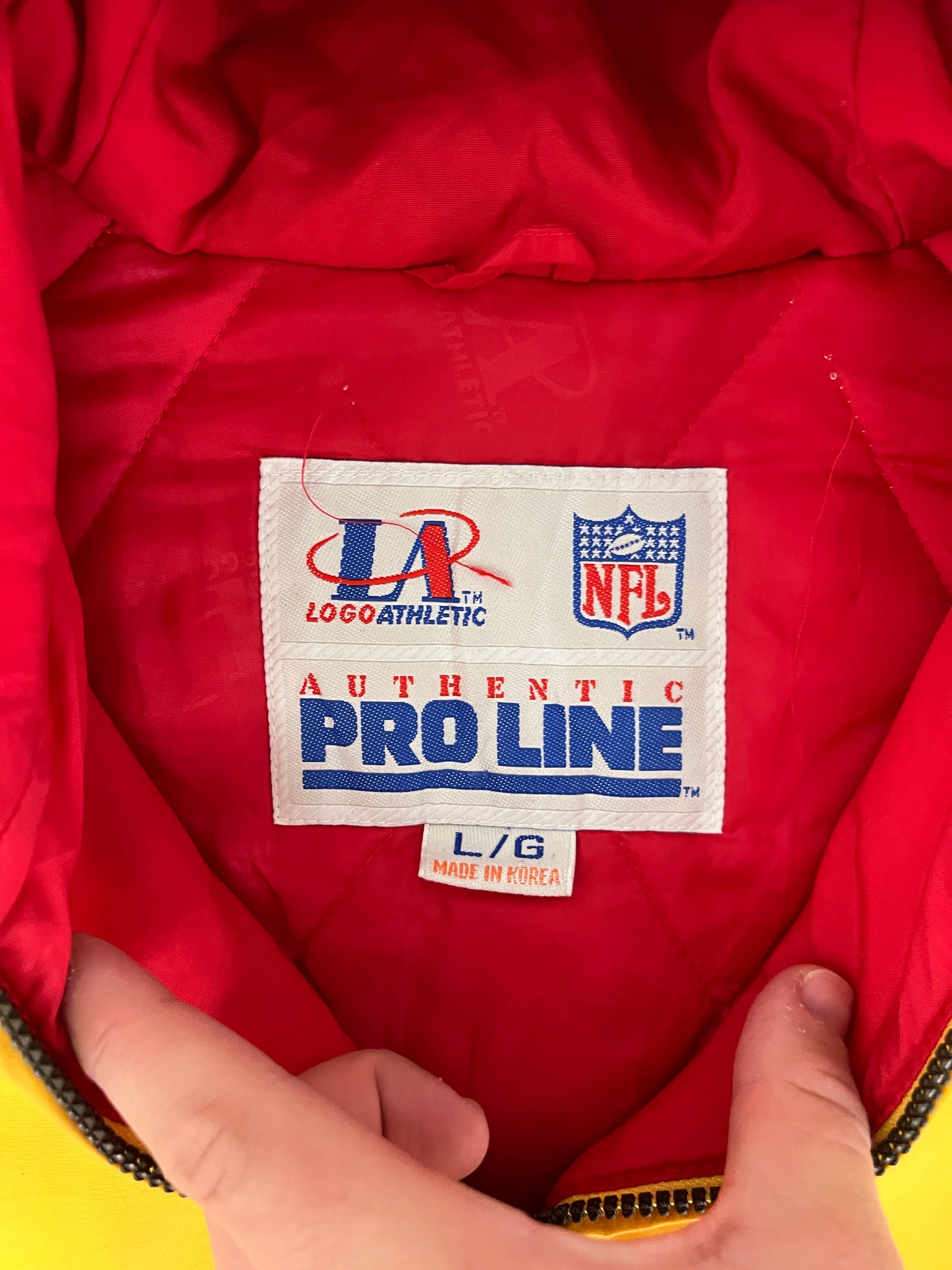 Kansas City Chiefs Puffer Jacket | Size Large | Vintage 1990s Logo Athletic Sharktooth Jacket |
