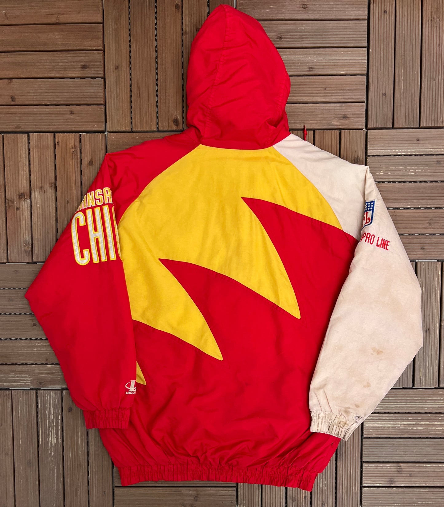 Kansas City Chiefs Puffer Jacket | Size Large | Vintage 1990s Logo Athletic Sharktooth Jacket |