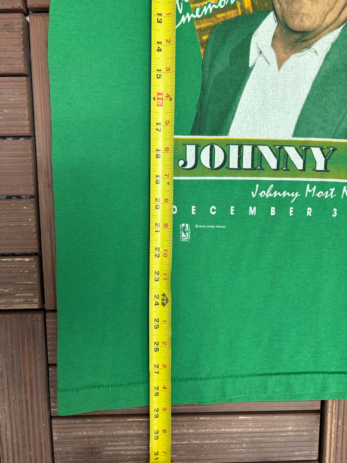 Boston Celtics Johnny Most Night Graphic Tee | Size X-Large | Vintage 1990s NBA Basketball Green T-Shirt |