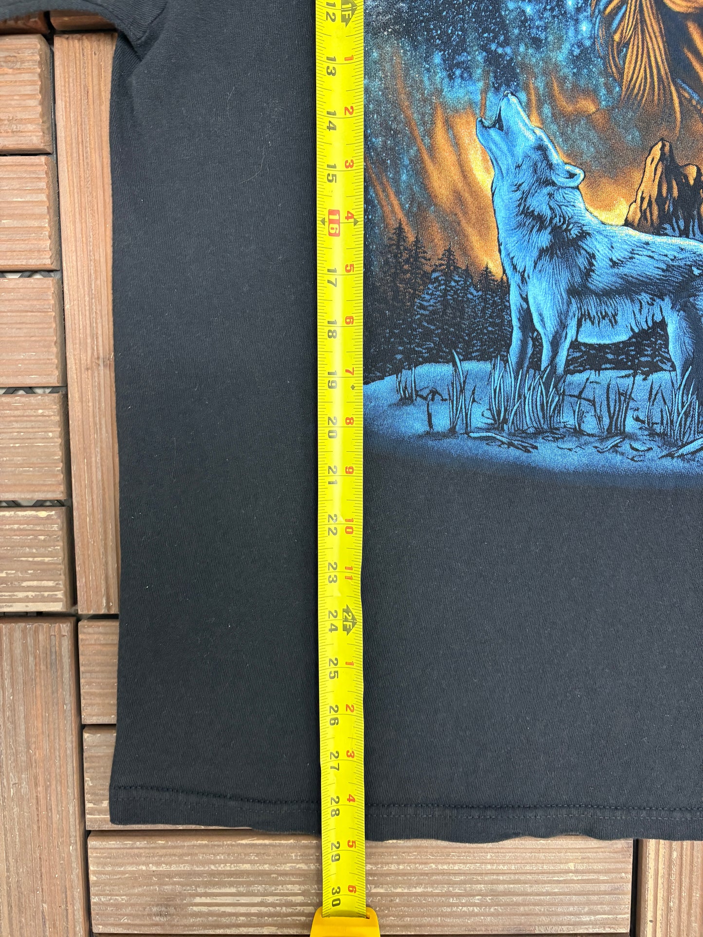 Wolves Howling Scenic Graphic Tee | Size X-Large | Vintage 2000s Animal Black T-Shirt |