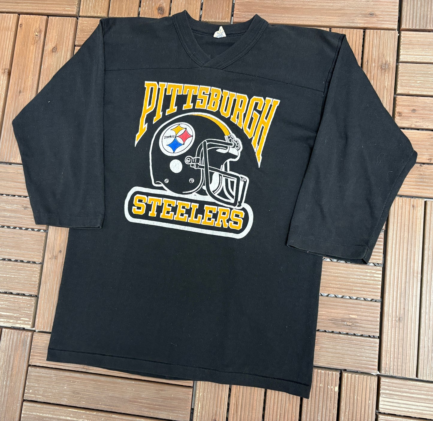 Pittsburgh Steelers Graphic Tee | Size Medium | Vintage 1980s NFL Football Black T-Shirt |