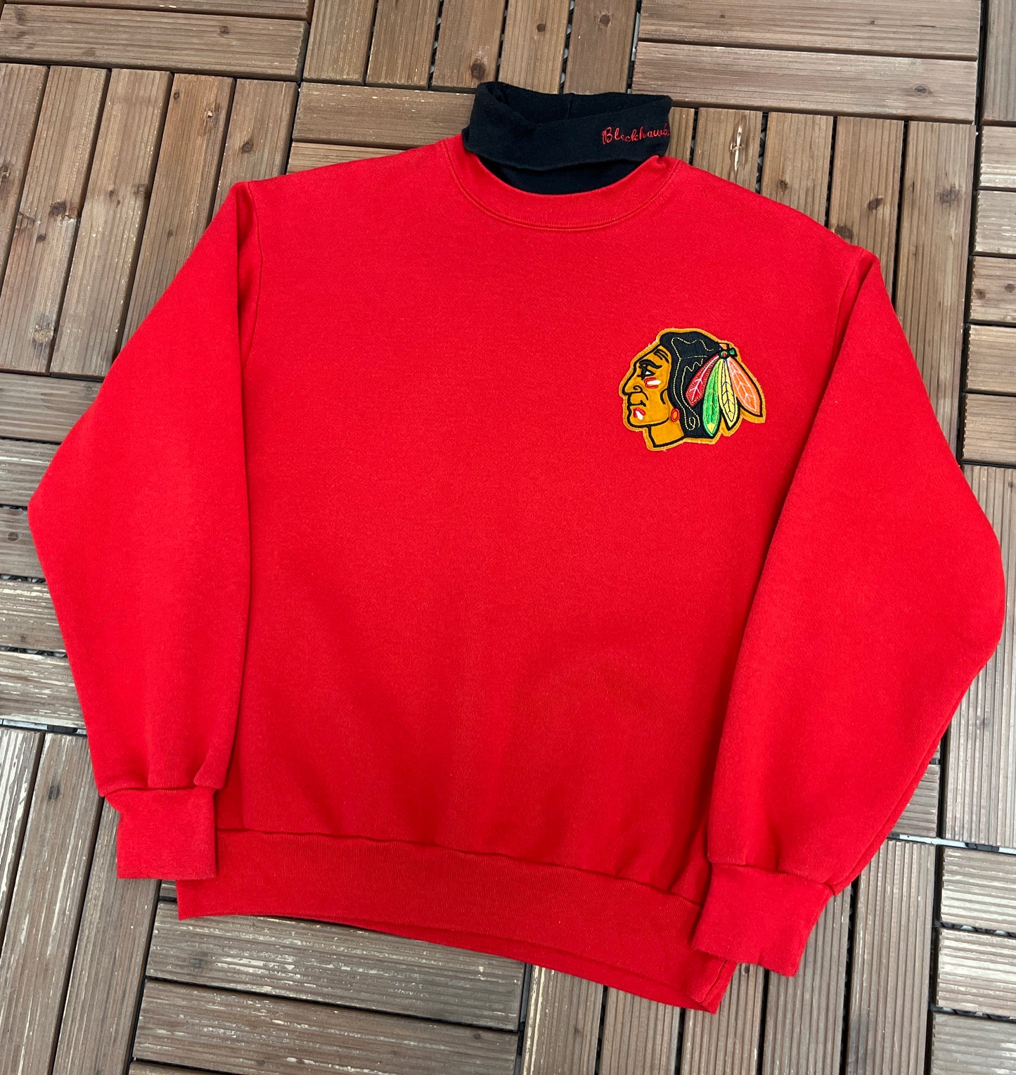 Chicago Blackhawks Stitched Turtleneck Graphic Crewneck | Size Large | Vintage 1990s NHL Hockey Red Sweater |