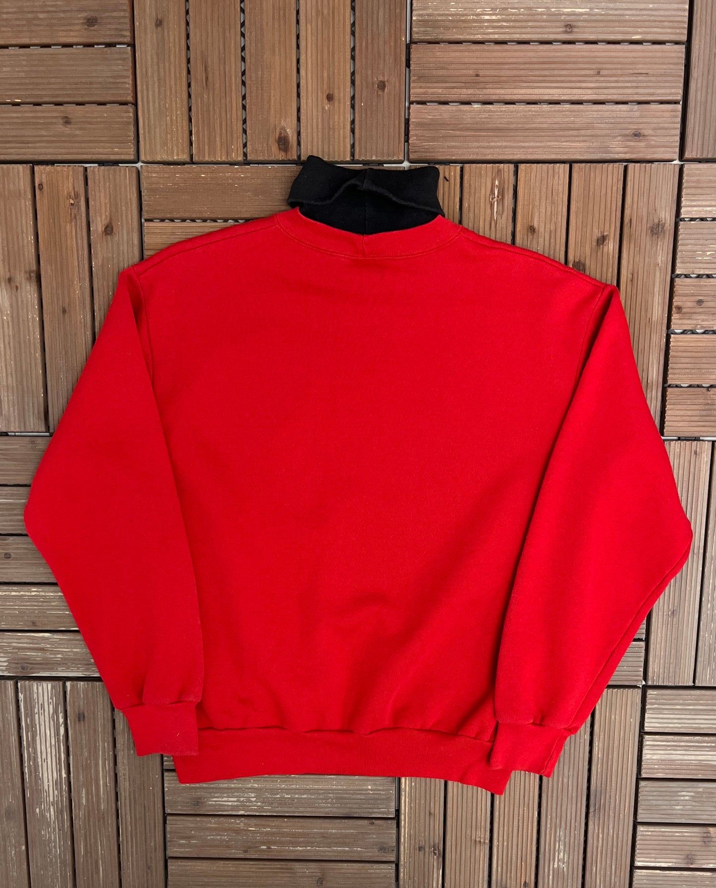 Chicago Blackhawks Stitched Turtleneck Graphic Crewneck | Size Large | Vintage 1990s NHL Hockey Red Sweater |