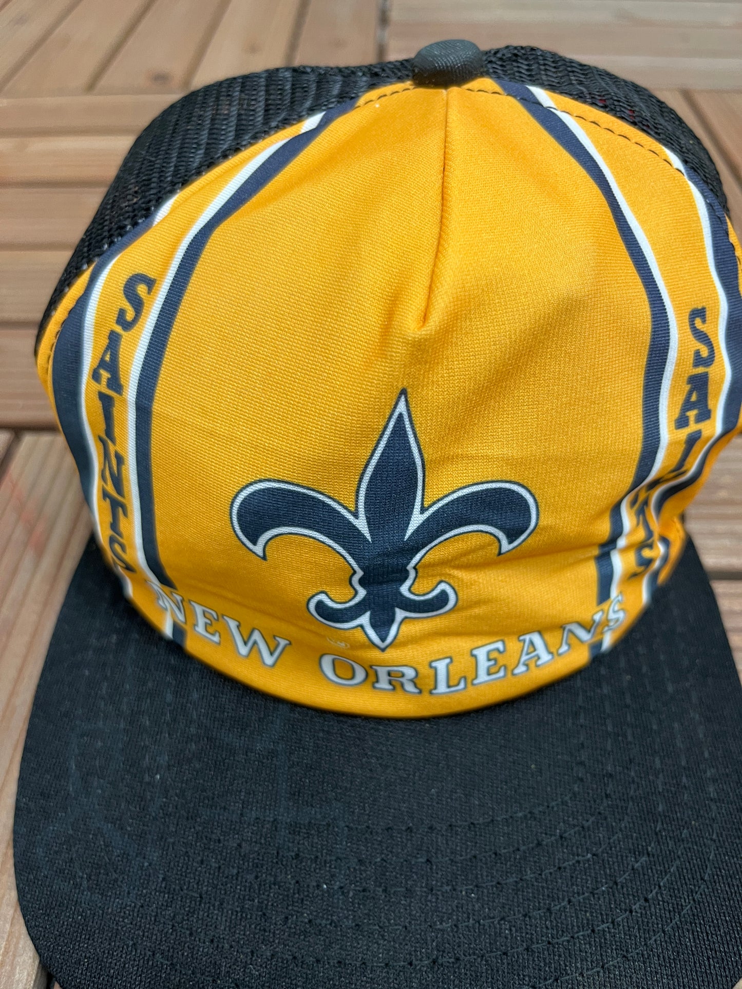 New Orleans Saints Graphic Hat | Snap Back | Vintage 1990s NFL Football Black Cap |