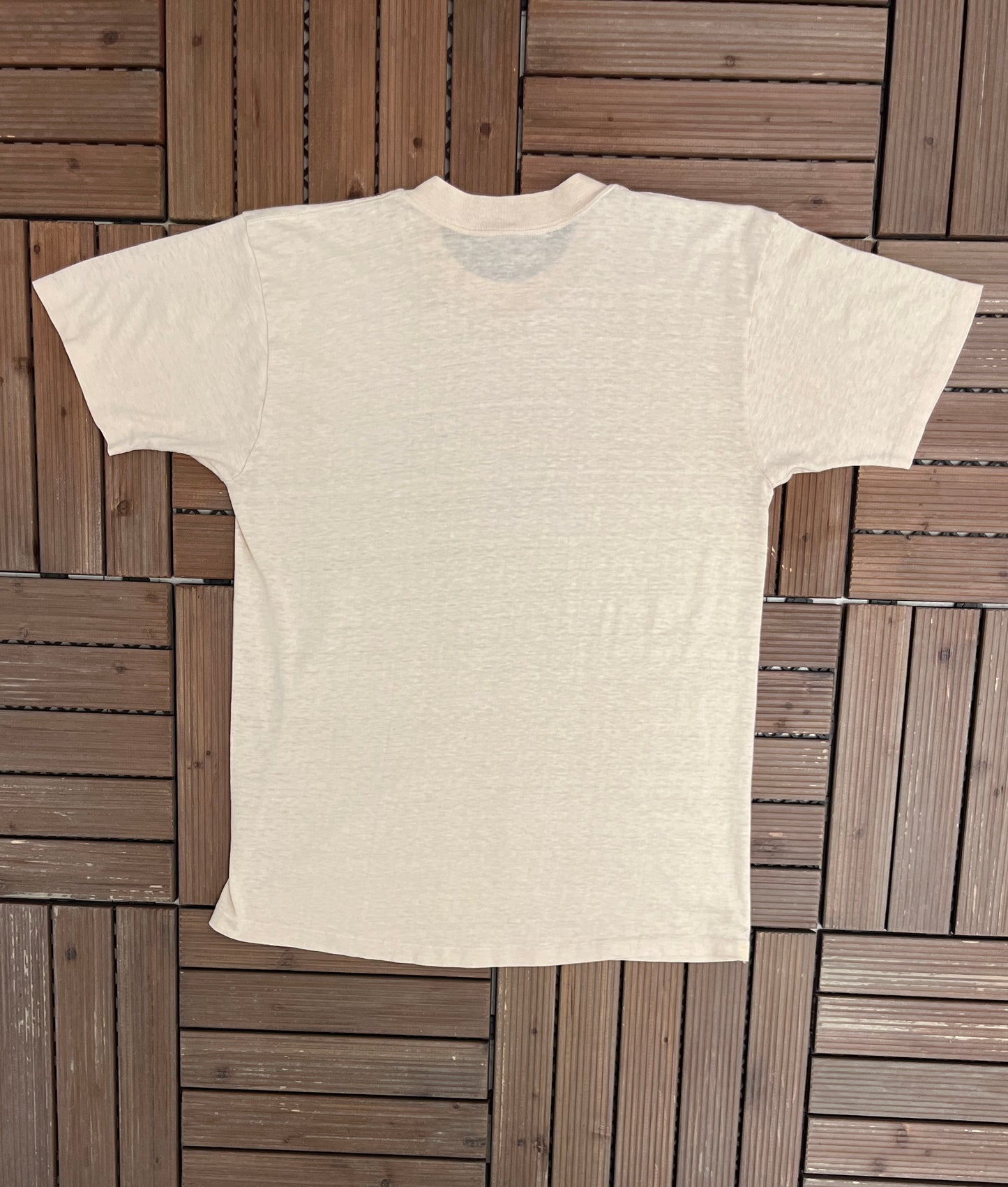 Presque Isle Wine Cellar Graphic Tee | Size Large | Vintage 1990s Promotional Beige T-Shirt |