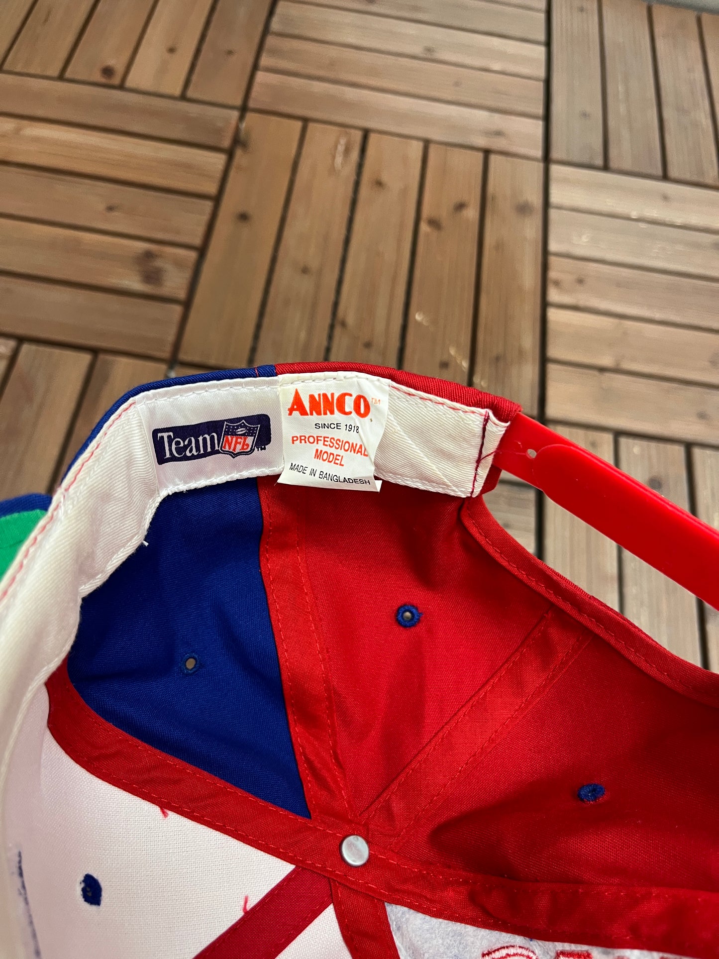 New England Patriots Embroidered Graphic Hat | Snap Back | Vintage 1990s NFL Football Red Hat |