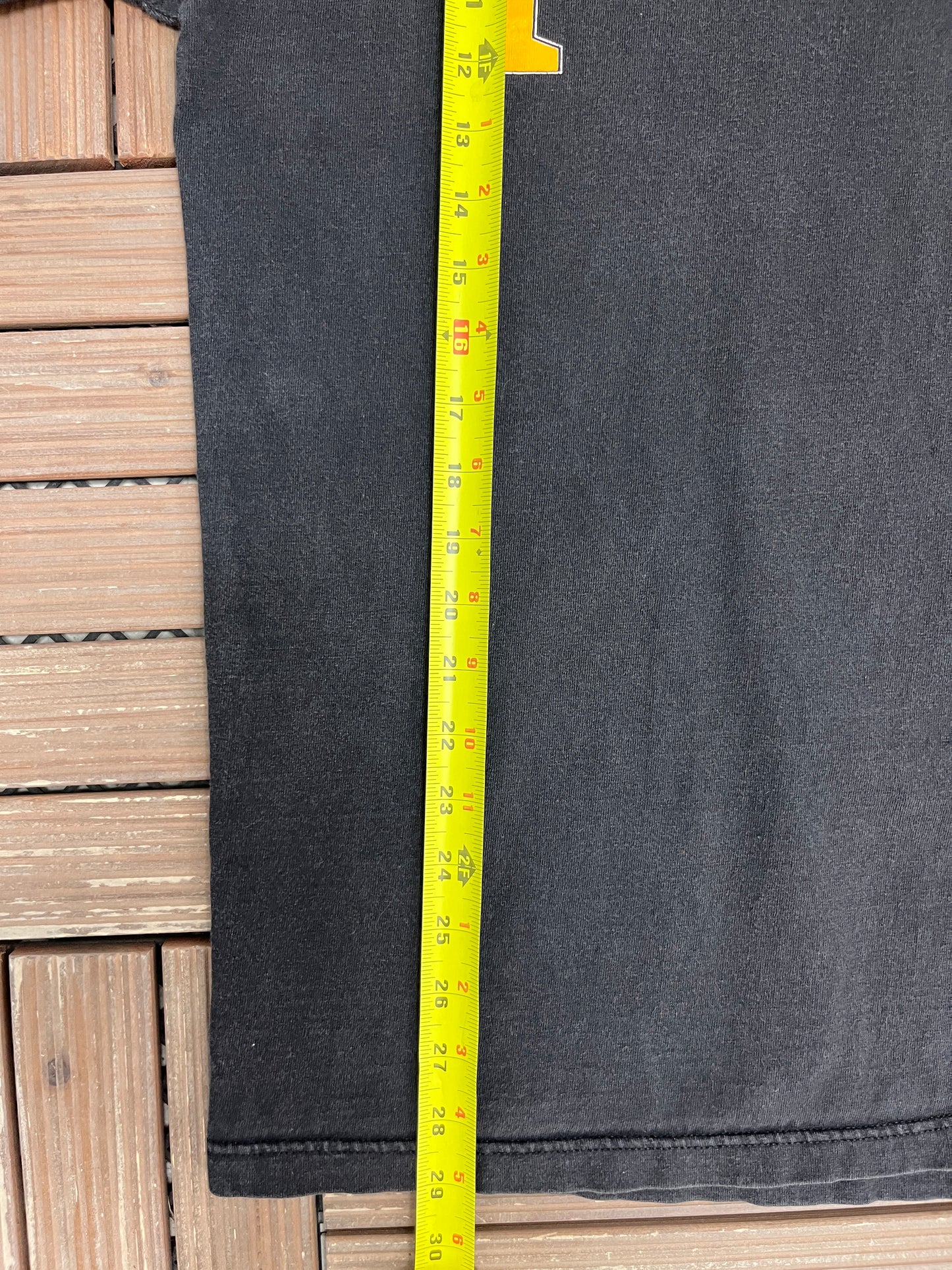 Purdue Boilermakers Spell Out Graphic Tee | Size X-Large | Vintage 1990s College Black T-Shirt |