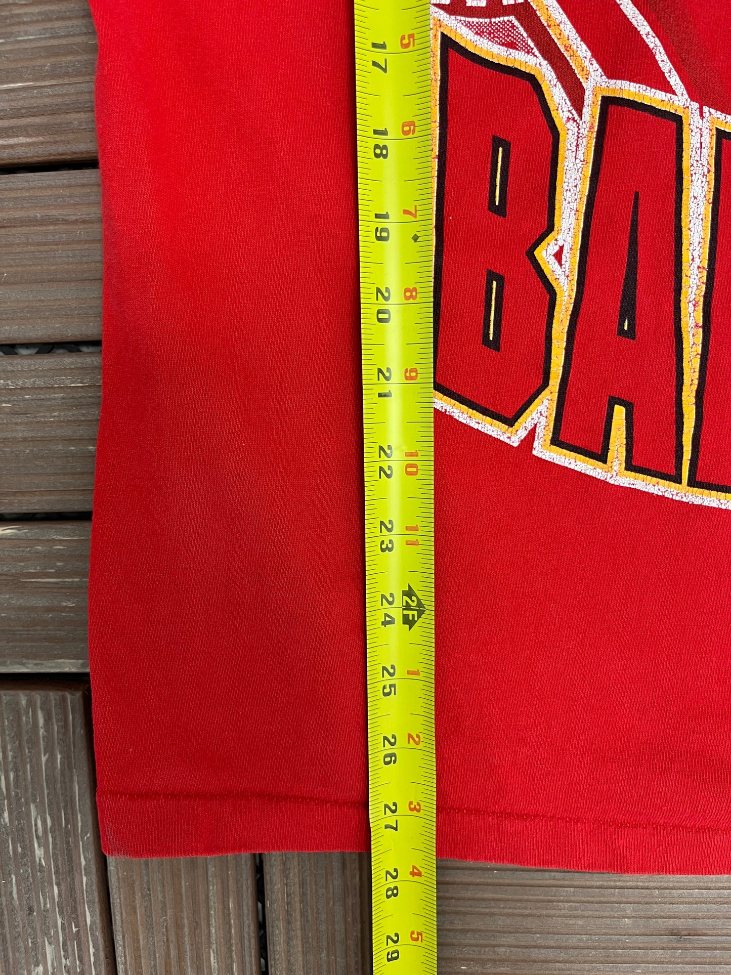 Wisconsin Badgers Graphic Tee | Size X-Large | Vintage 1990s College Made in USA Red T-Shirt |