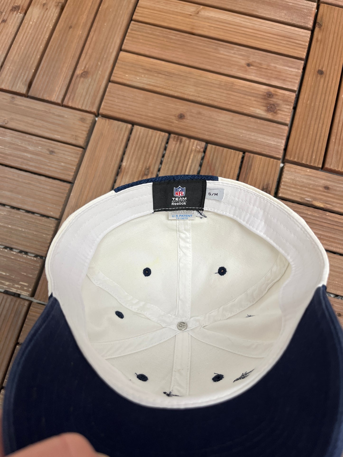New England Patriots Sharktooth Graphic Hat | Small/Medium | Vintage 2000s NFL Football White Hat |