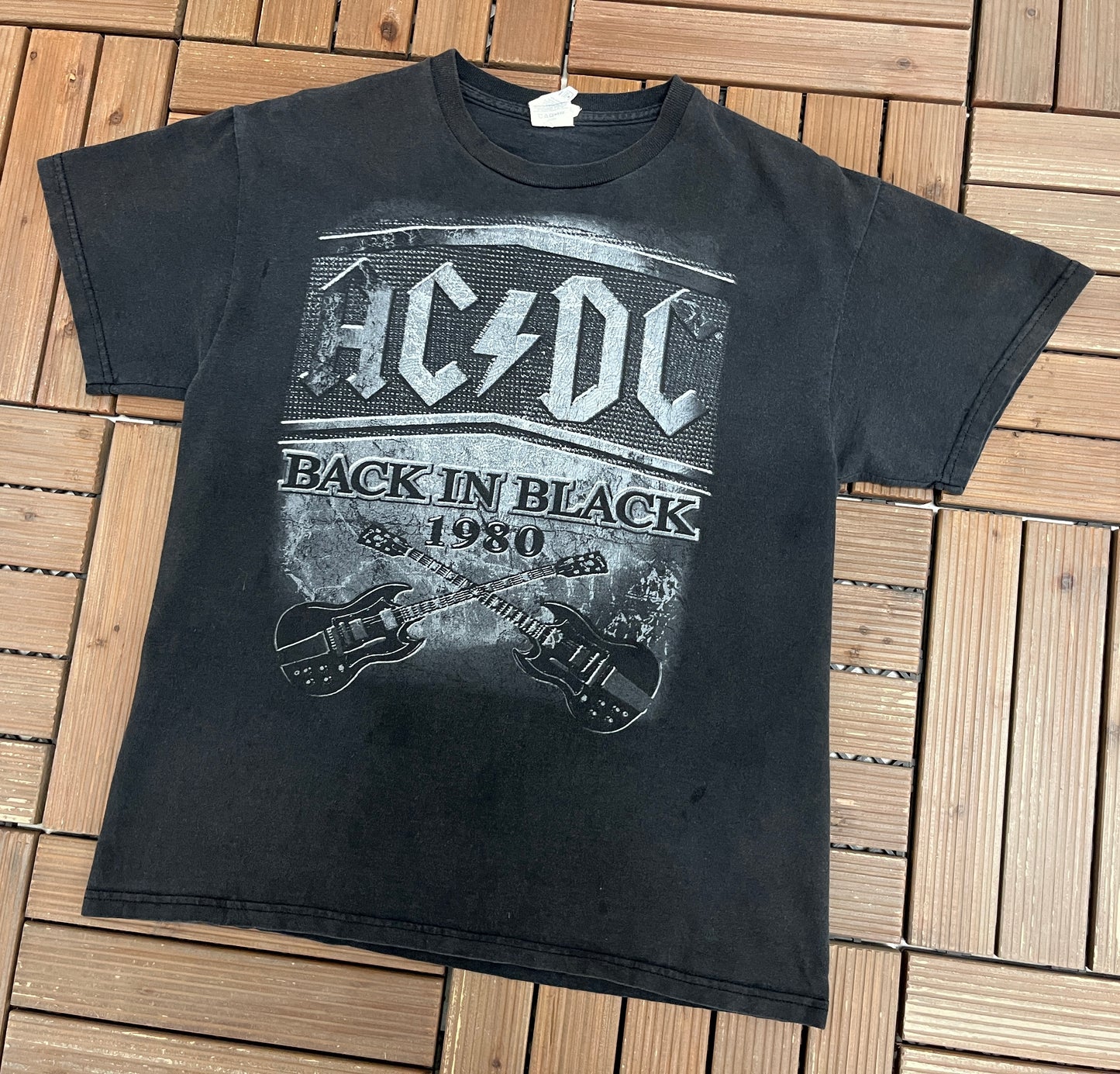 AC/DC Back in Black Graphic Tee | Size Medium | Vintage 2000s Rock Band Black T-Shirt |