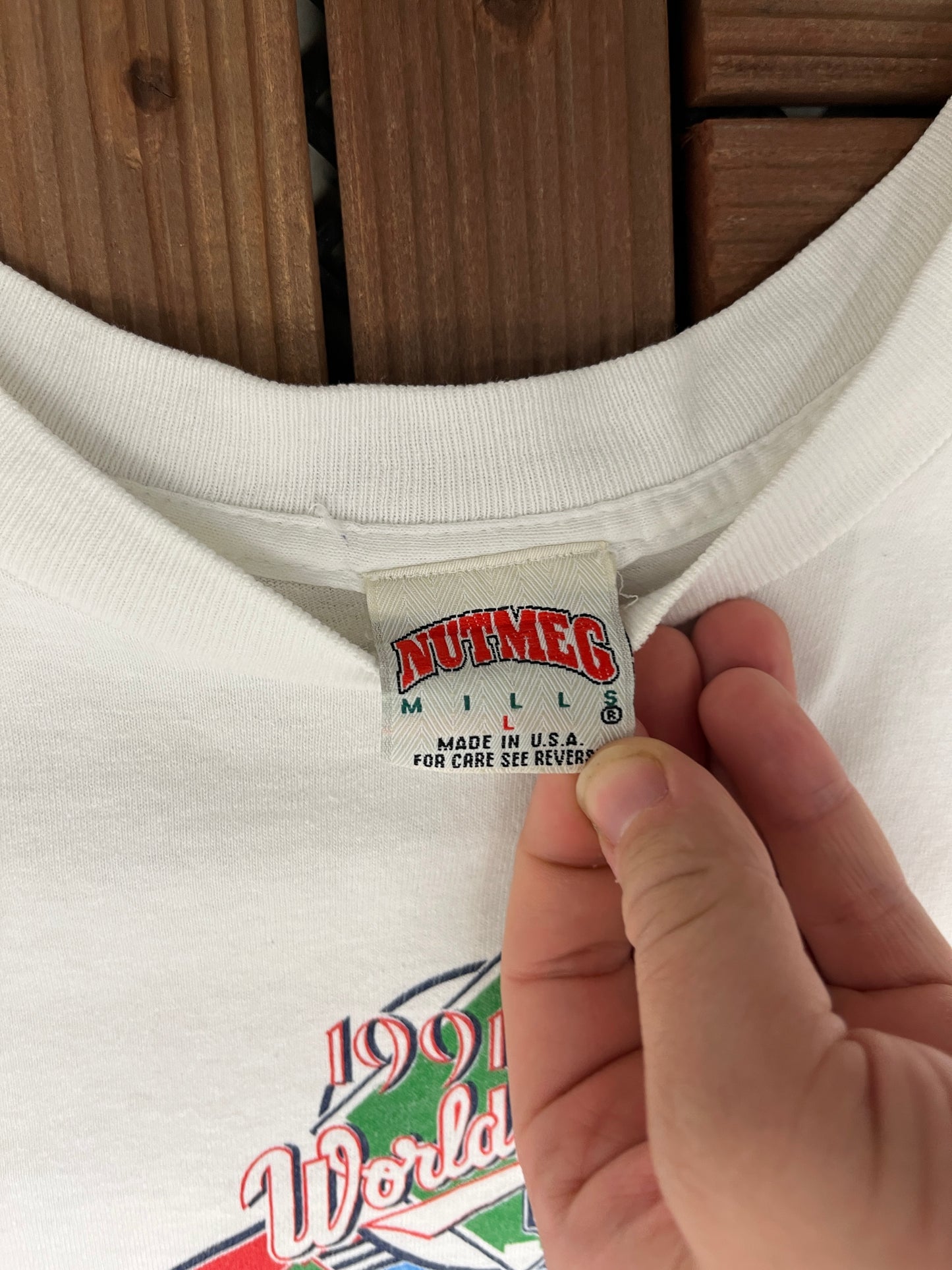 Minnesota Twins World Series Champions 1991 Graphic Tee | Size Large | Vintage 1990s MLB Baseball White T-Shirt |
