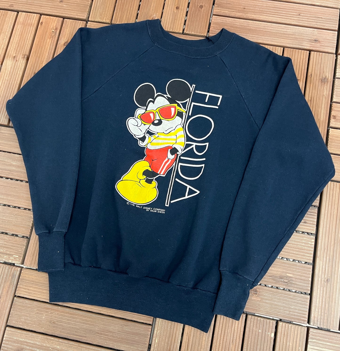Mickey Mouse Florida Graphic Crewneck | Size Large | Vintage 1990s Disney Promotional Graphic Crewneck |