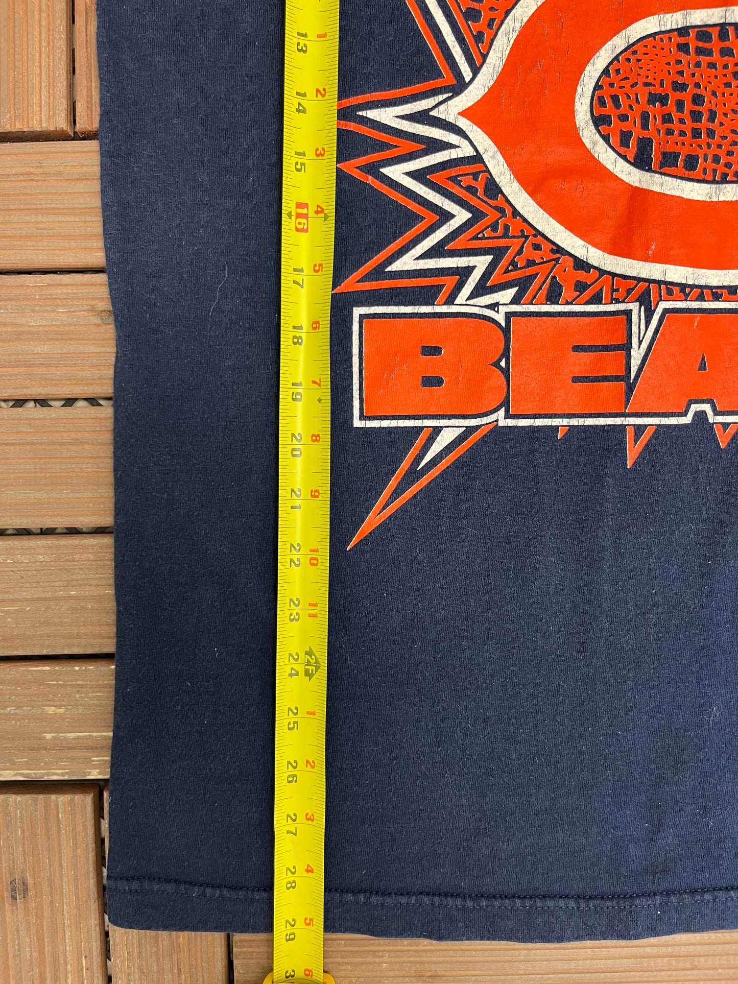 Chicago Bears Graphic Tee | Size Large | Vintage 1990s NFL Football Blue T-Shirt |