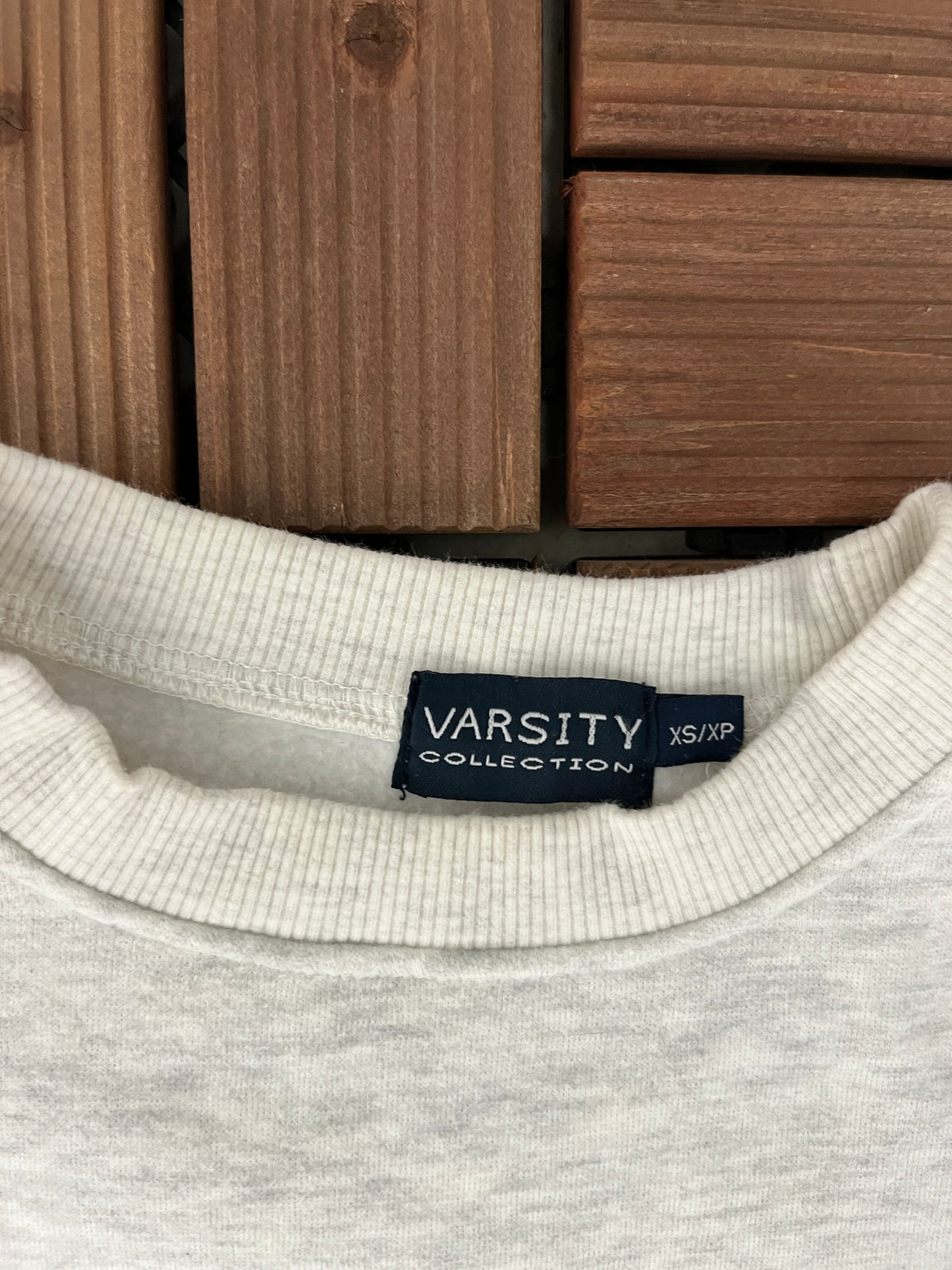 University of Toronto Graphic Crewneck | Size X-Small | Vintage 2000s Canadian University Grey Sweater |