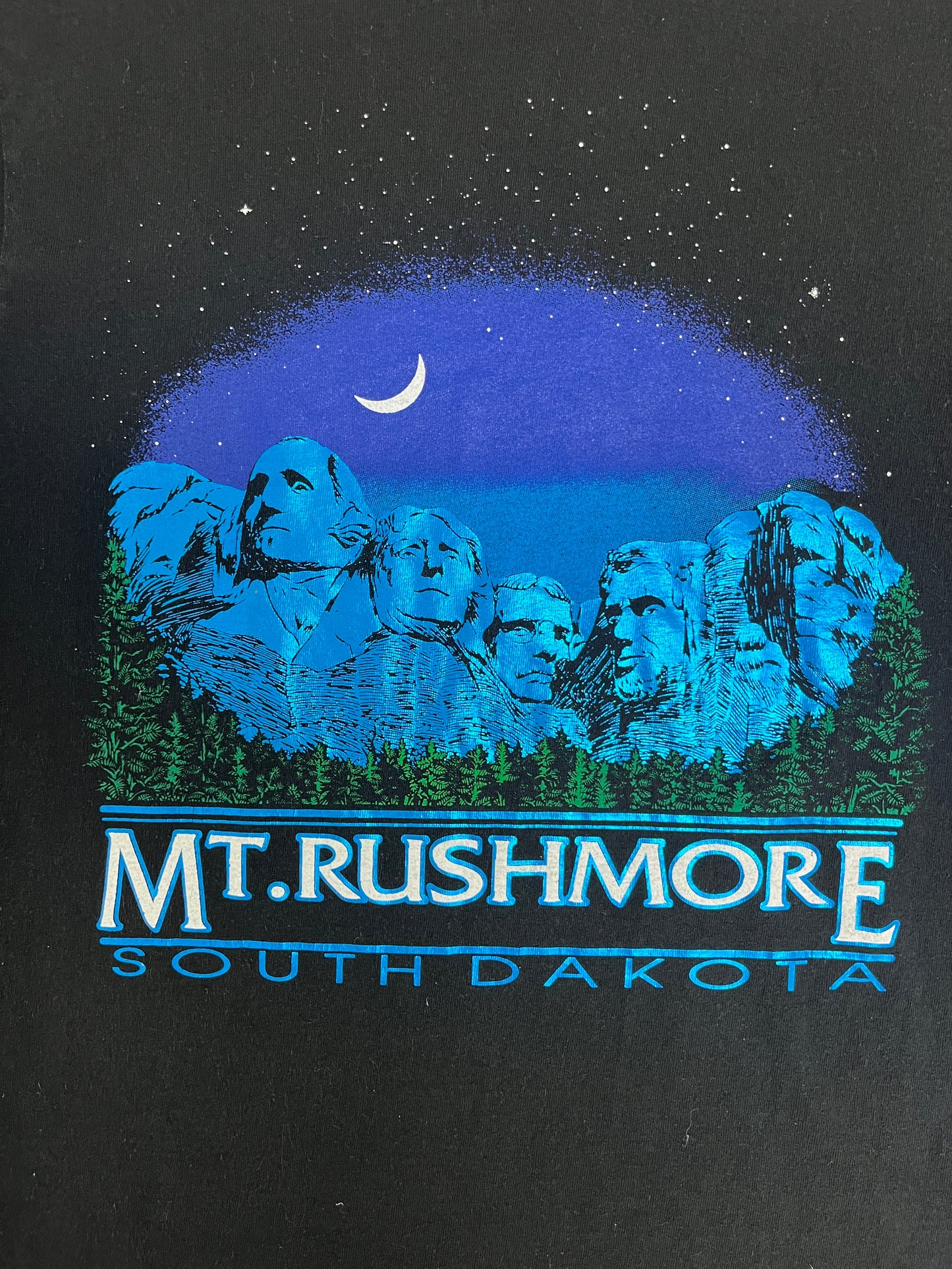 Mount Rushmore South Dakota Graphic Tee | Size Small | Vintage 2000s Tourist Black T-Shirt |