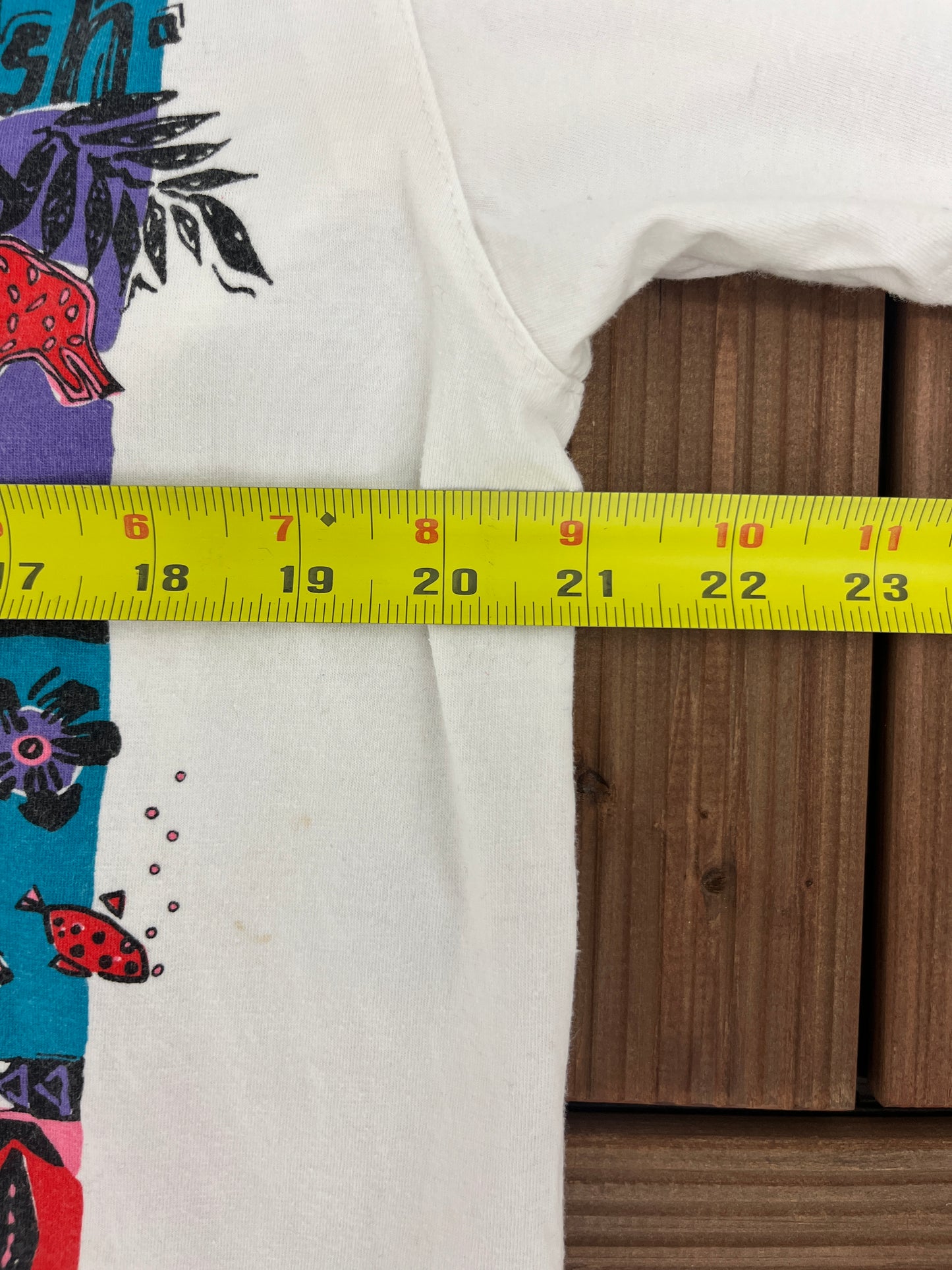 Tahiti Shores, The Bahamas Graphic Tee | Size Large | Vintage 2000s Tourist White T-Shirt |