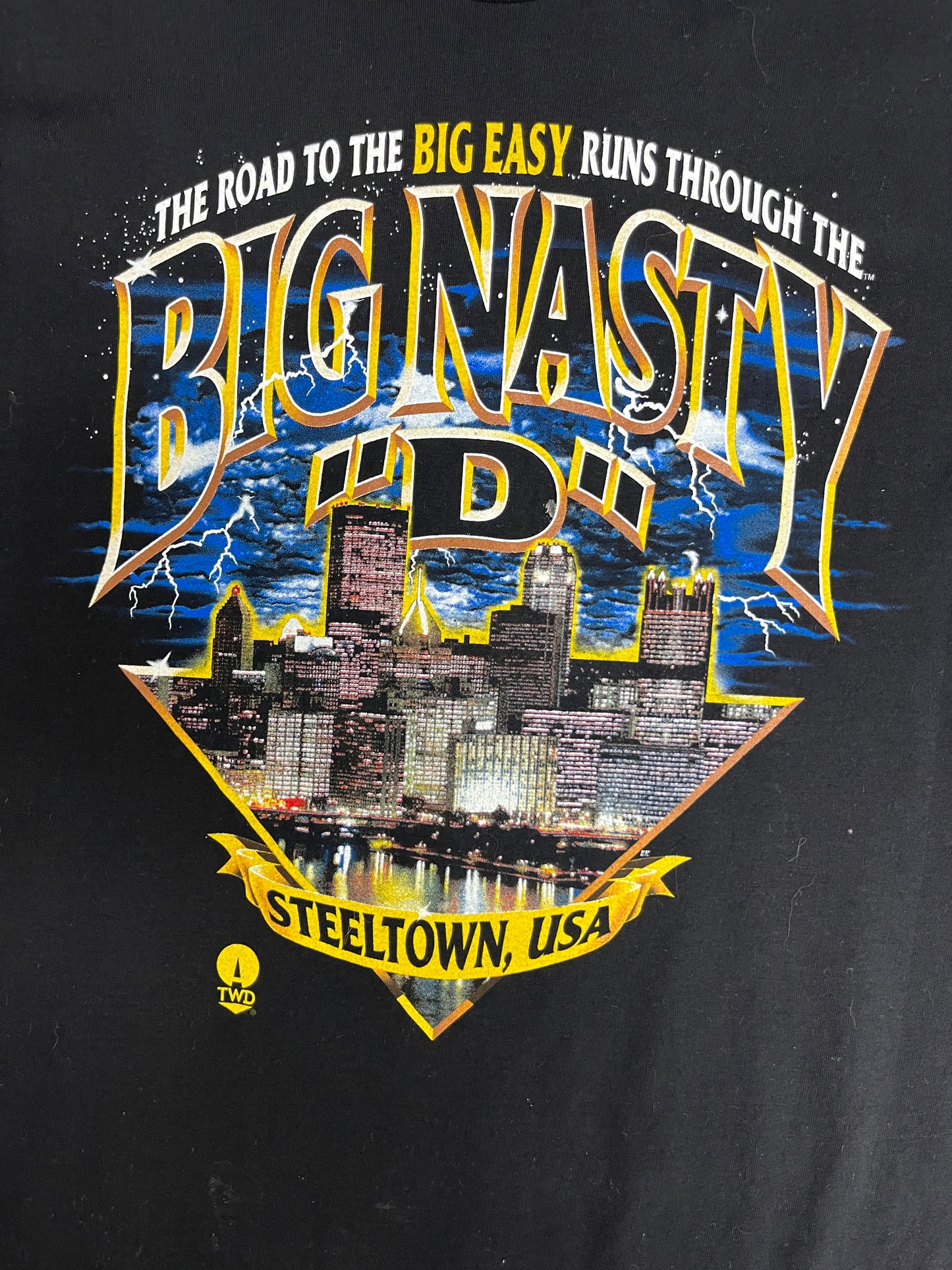 Pittsburgh Steelers Big Nasty "D" Graphic Tee | Size X-Large | Vintage 2000s NFL Football Black T-Shirt |