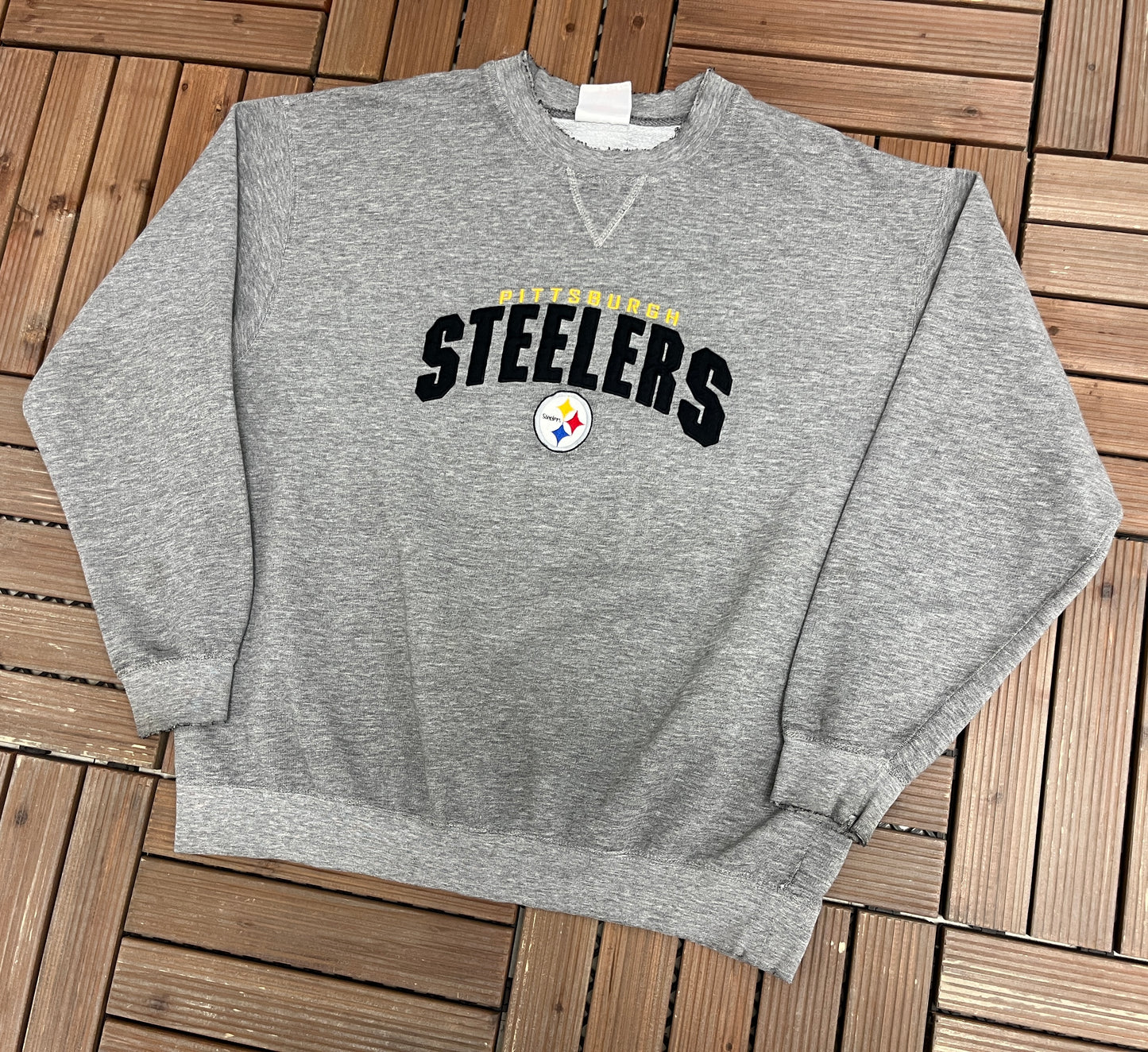 Pittsburgh Steelers Stitched Graphic Crewneck | Size Large | Vintage 1990s NFL Football Grey Sweater |