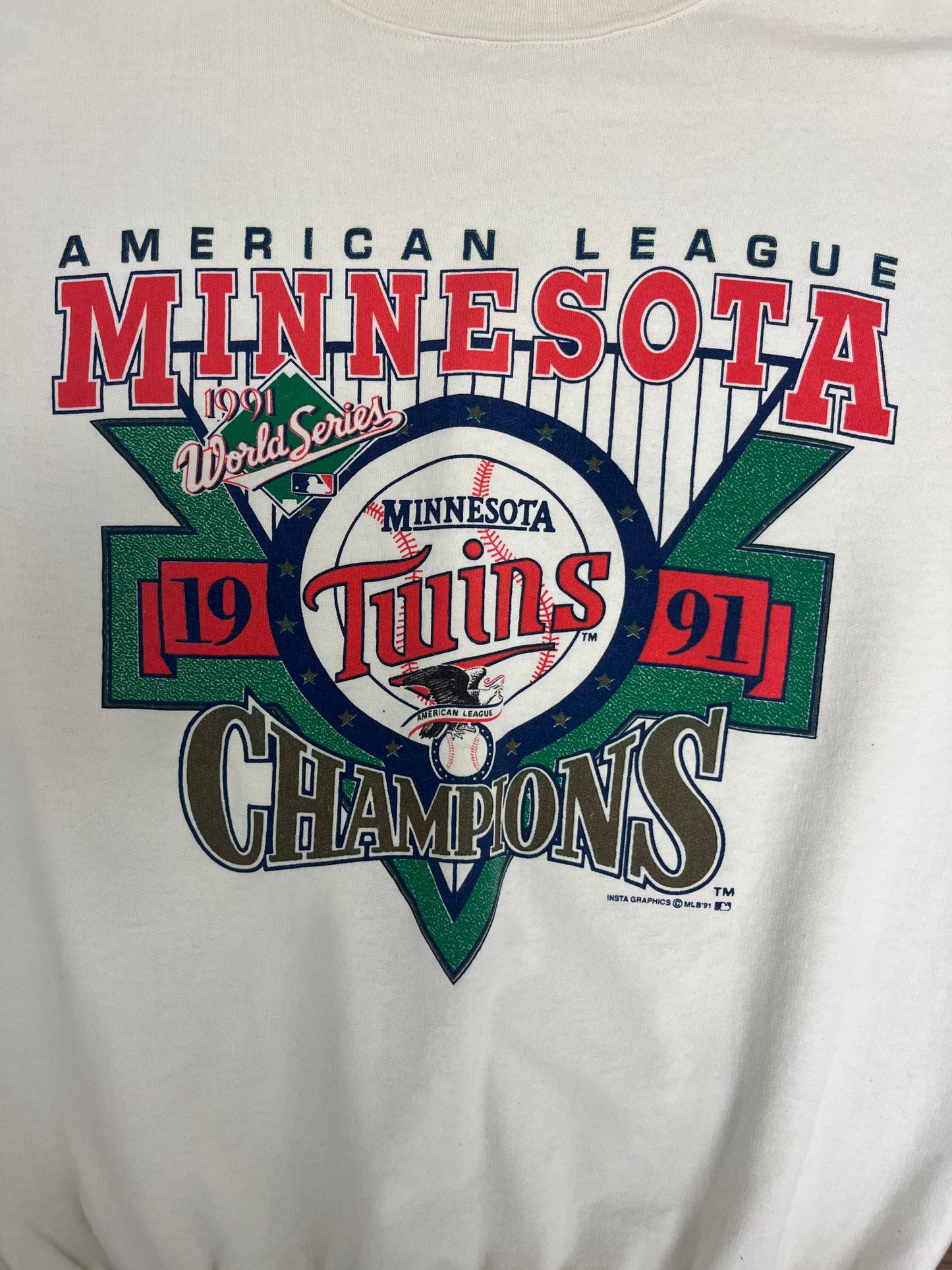 Minnesota Twins American League Champions Graphic Crewneck | Size Large | Vintage 1990s MLB Baseball White Sweater |