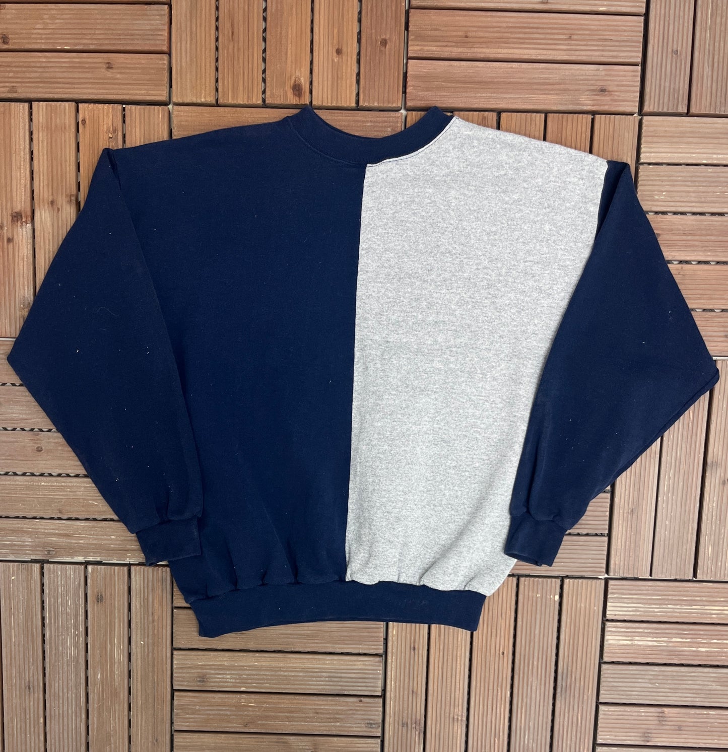 Saint John's Military Academy Graphic Crewneck | Size X-Large | Vintage 1990s Military Promotional Blue Sweater |