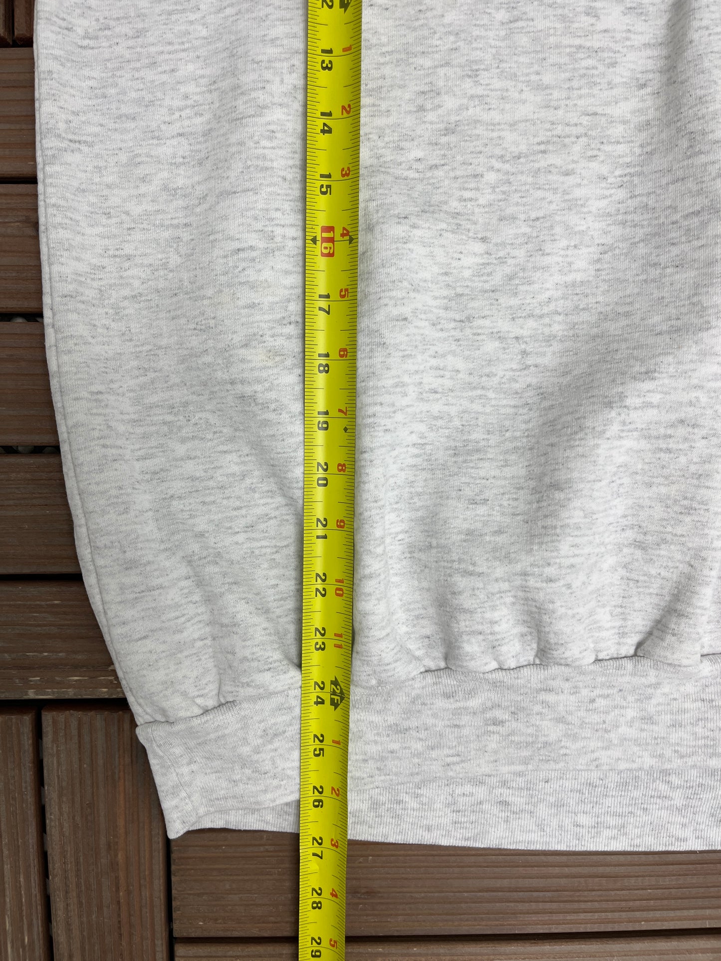 Centre De Conditionnement Physique Fitness Center Graphic Crewneck | Size Large | Vintage 1990s Promotional Grey Sweater |