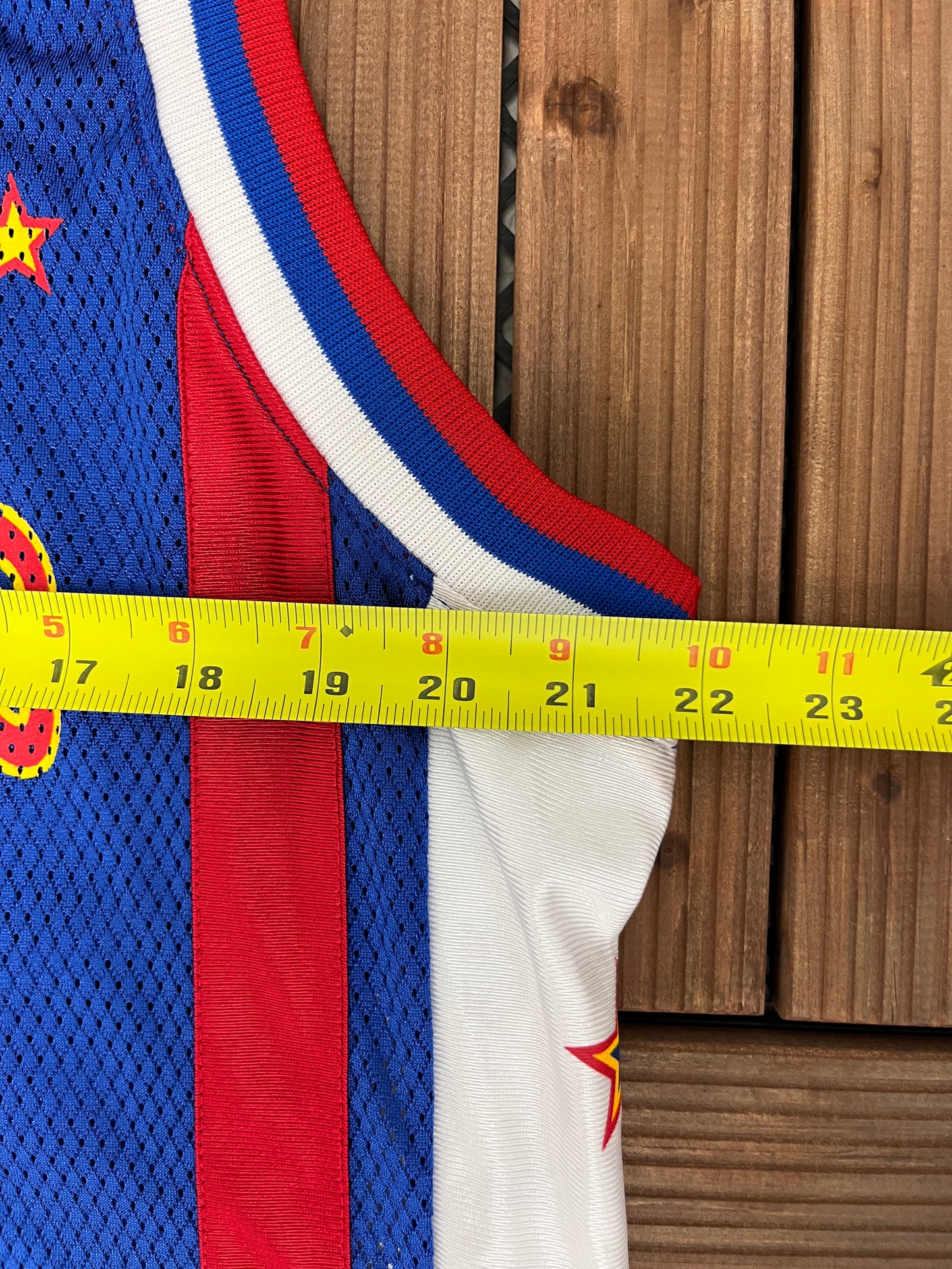 Harlem Globetrotters Jersey | Size Medium | Vintage 1990s Basketball Entertainers Blue Jersey |
