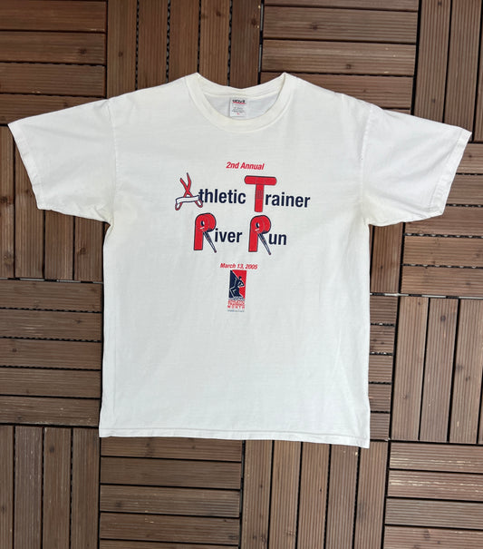 2nd Annual Athletic Trainer River Run Graphic Tee | Size Large | Vintage 2000s Marathon White T-Shirt |