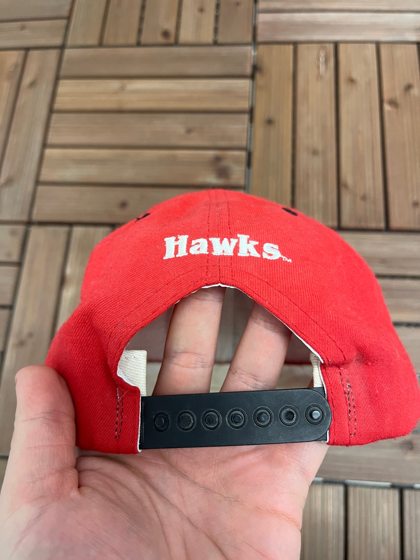 Atlanta Hawks Embroidered Graphic Hat | Snap Back | Vintage 1990s NBA Basketball Red Cap |