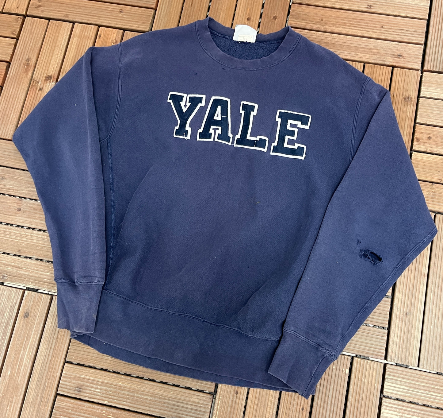 Yale University Spell Out Stitched Graphic Crewneck | Size X-Large | Vintage 1990s Made in USA College Blue Sweater |