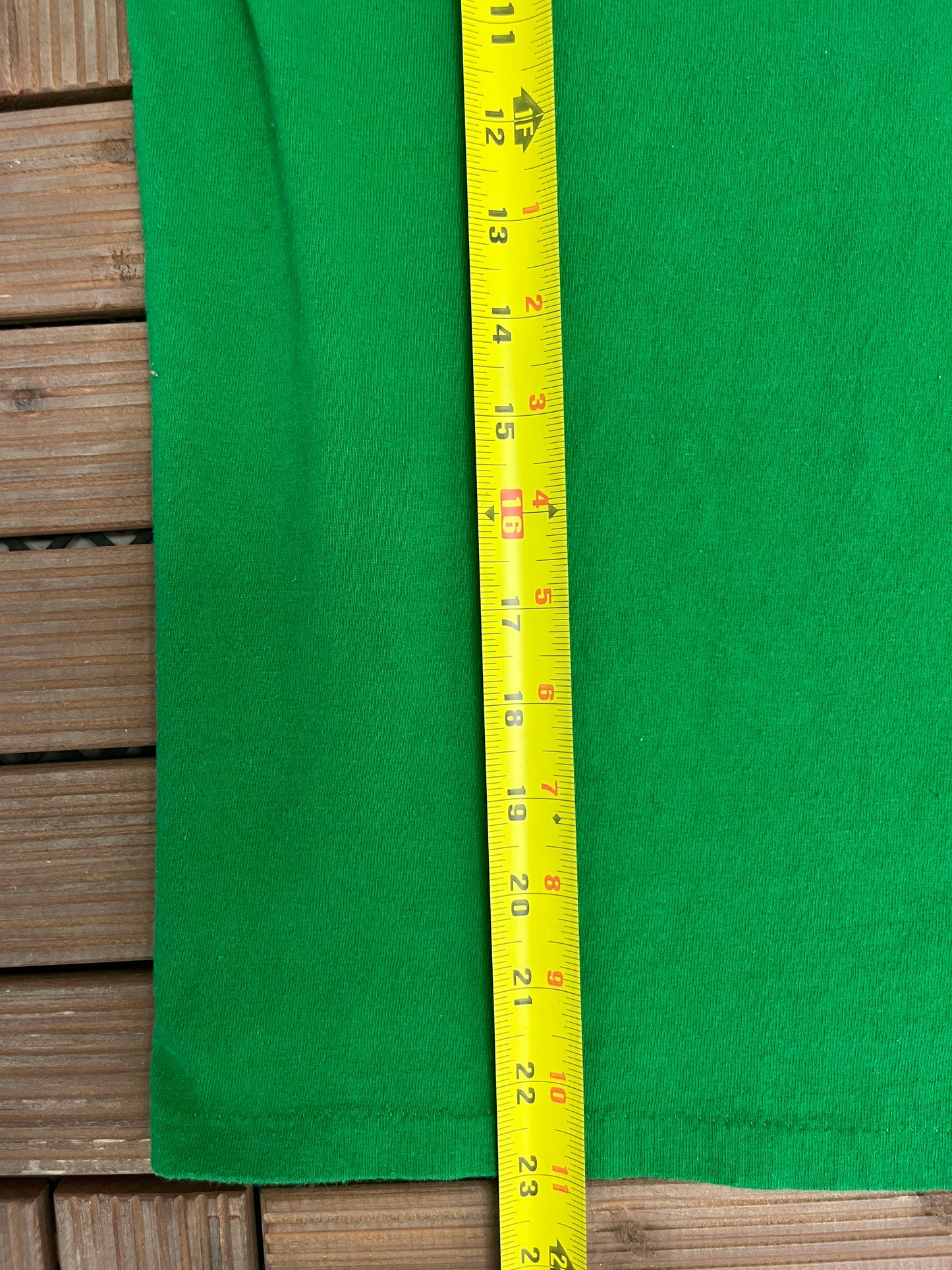 5 Dam Miles Marathon Graphic Tee | Size Large | Vintage 1980s Marathon Green T-Shirt |