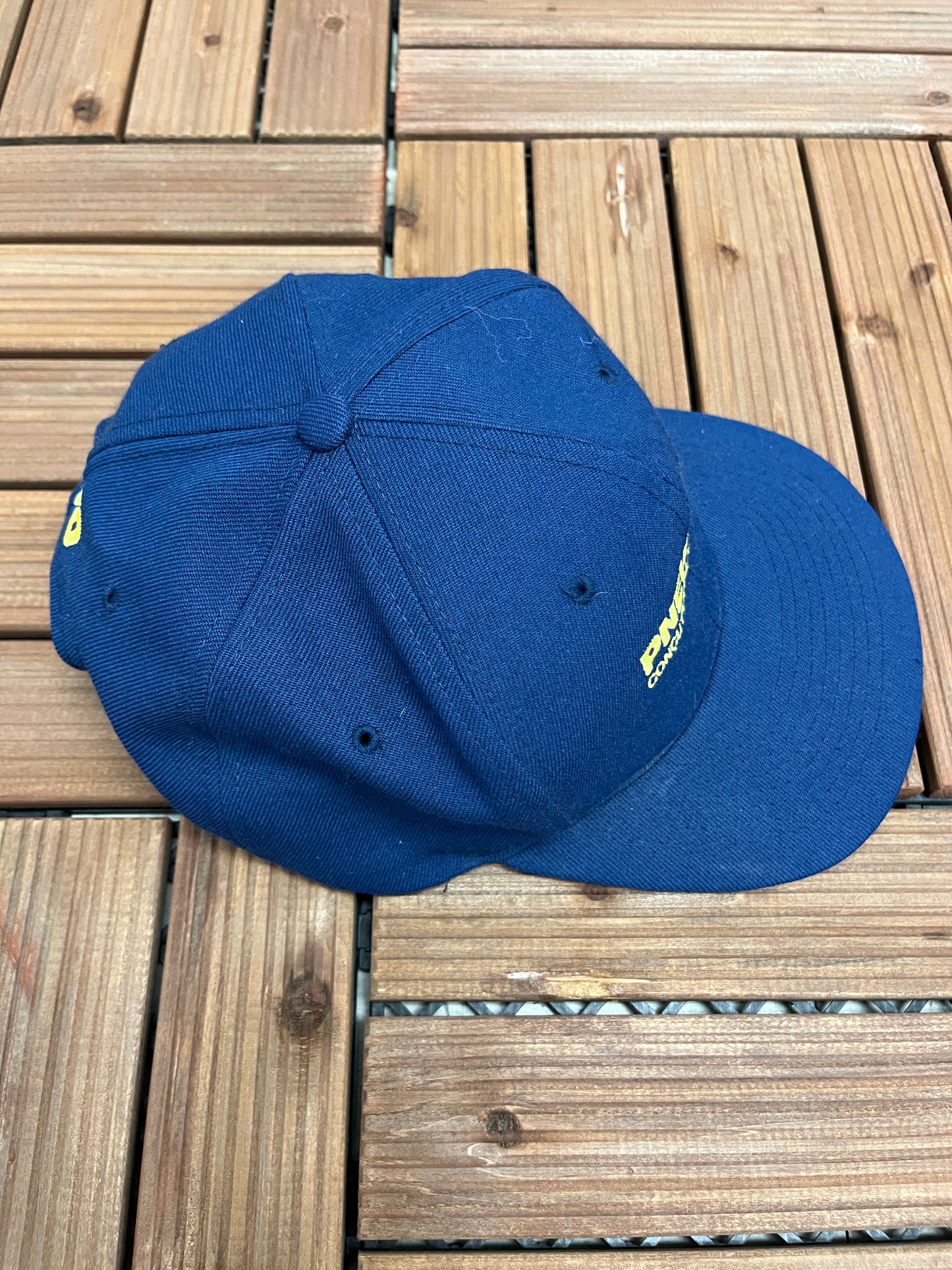 Pneus Toyo Conçu Pour La Performance Graphic Hat | Adjustable With Strap Back | Vintage 2000s Promotional Blue Cap |