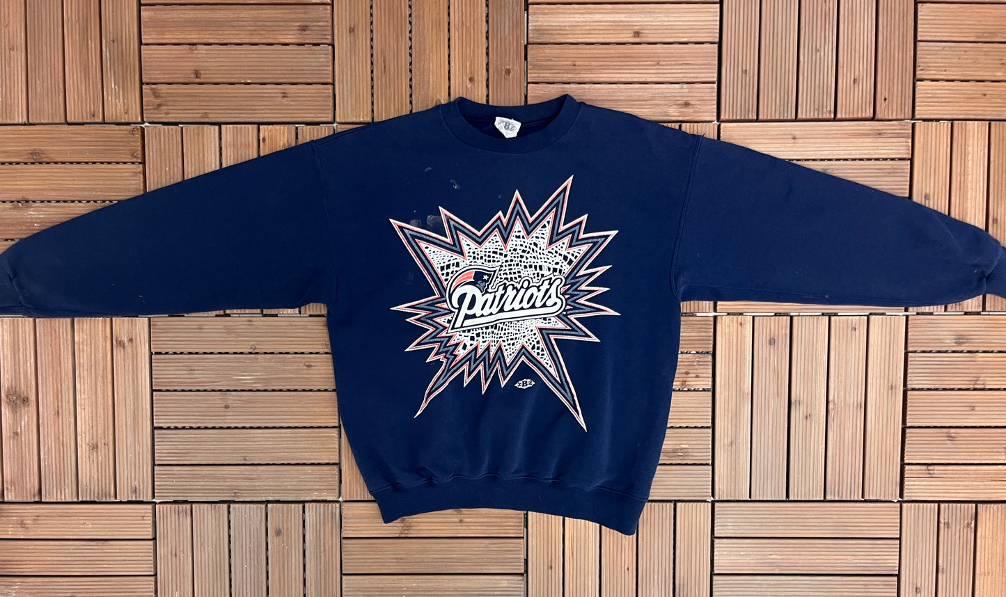 New England Patriots Graphic Crewneck | Size Large | Vintage 1990s NFL Football Blue Sweater |