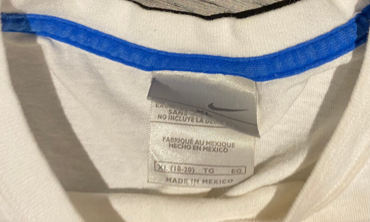 Nike Hoops Graphic Tee | Size Youth XL Fits Like Medium | Vintage 2000s Retro Nike | White & Blue Basketball T-Shirt | Free Shipping to USA|