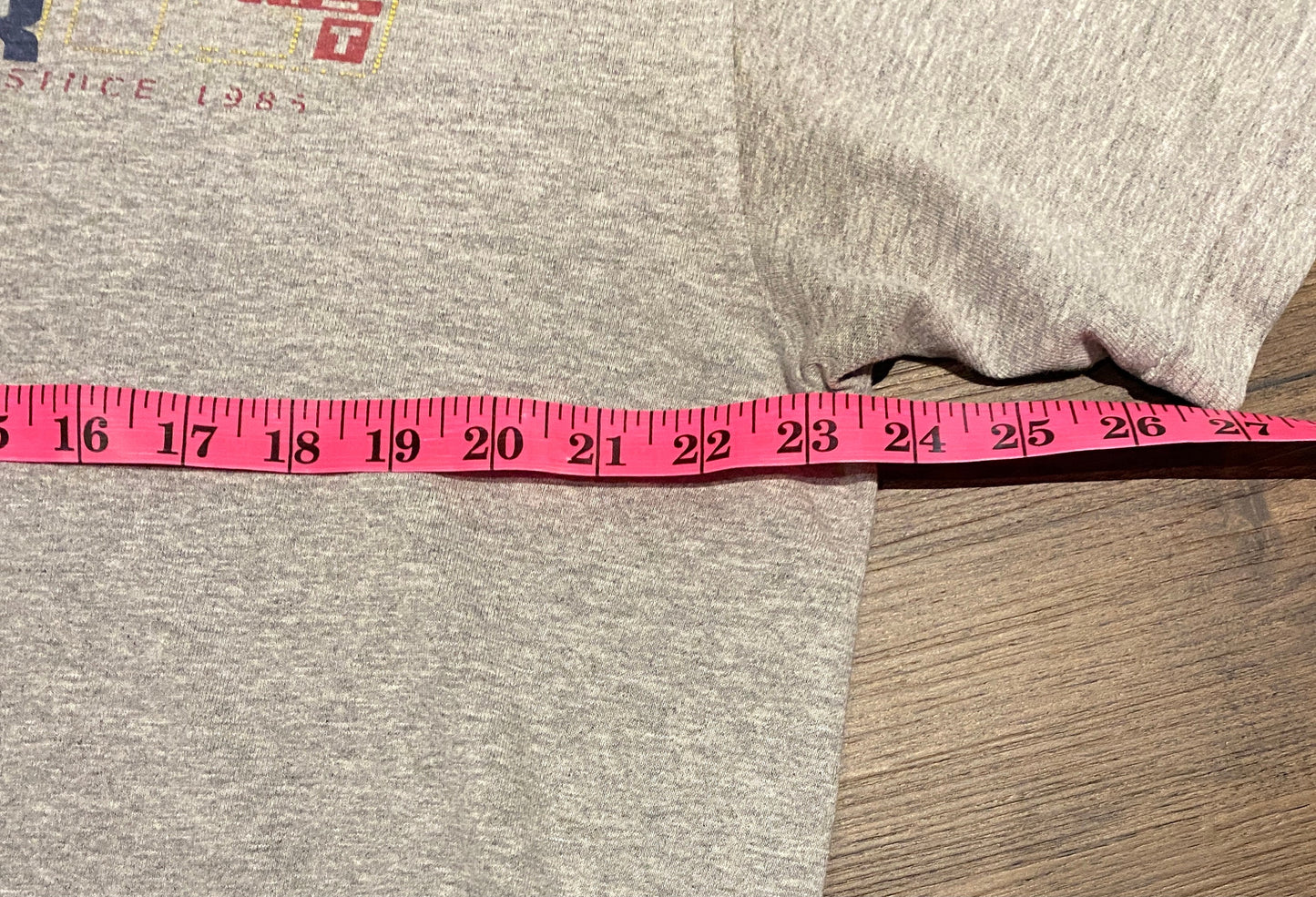 Tommy Hilfiger Spell Out Graphic Tee | Size Large | Vintage 2000s Branded Grey T-Shirt |