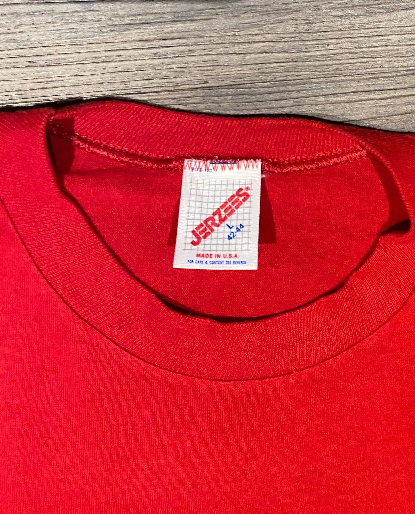 Defiance Hospital Cardiac Rehabilitation Graphic Tee | Size Large | Vintage 1990s Red T-Shirt | Defiance, Ohio | Free Shipping to USA |
