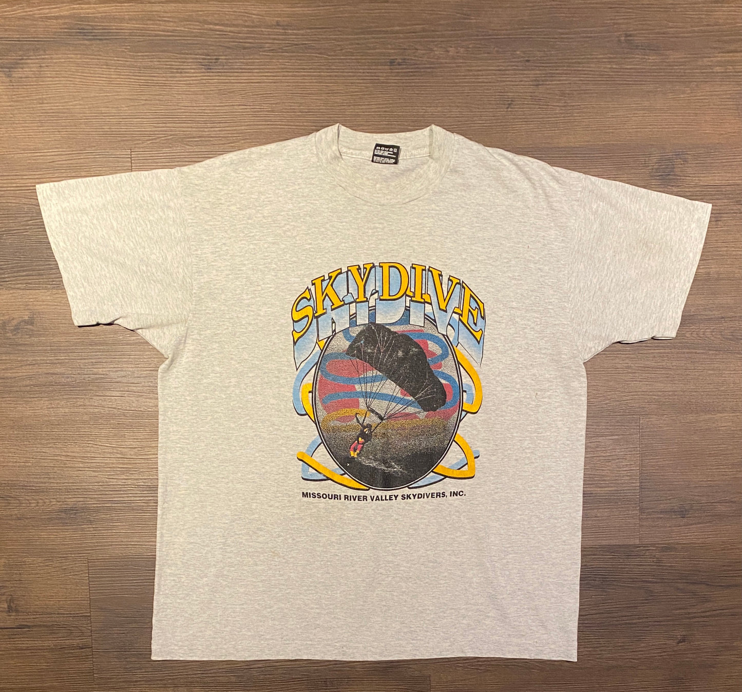 Skydiving Missouri River Valley Graphic Tee | Size XL | Vintage 1990s Single Stitch Grey T-Shirt | Made in USA | Free Shipping to USA |