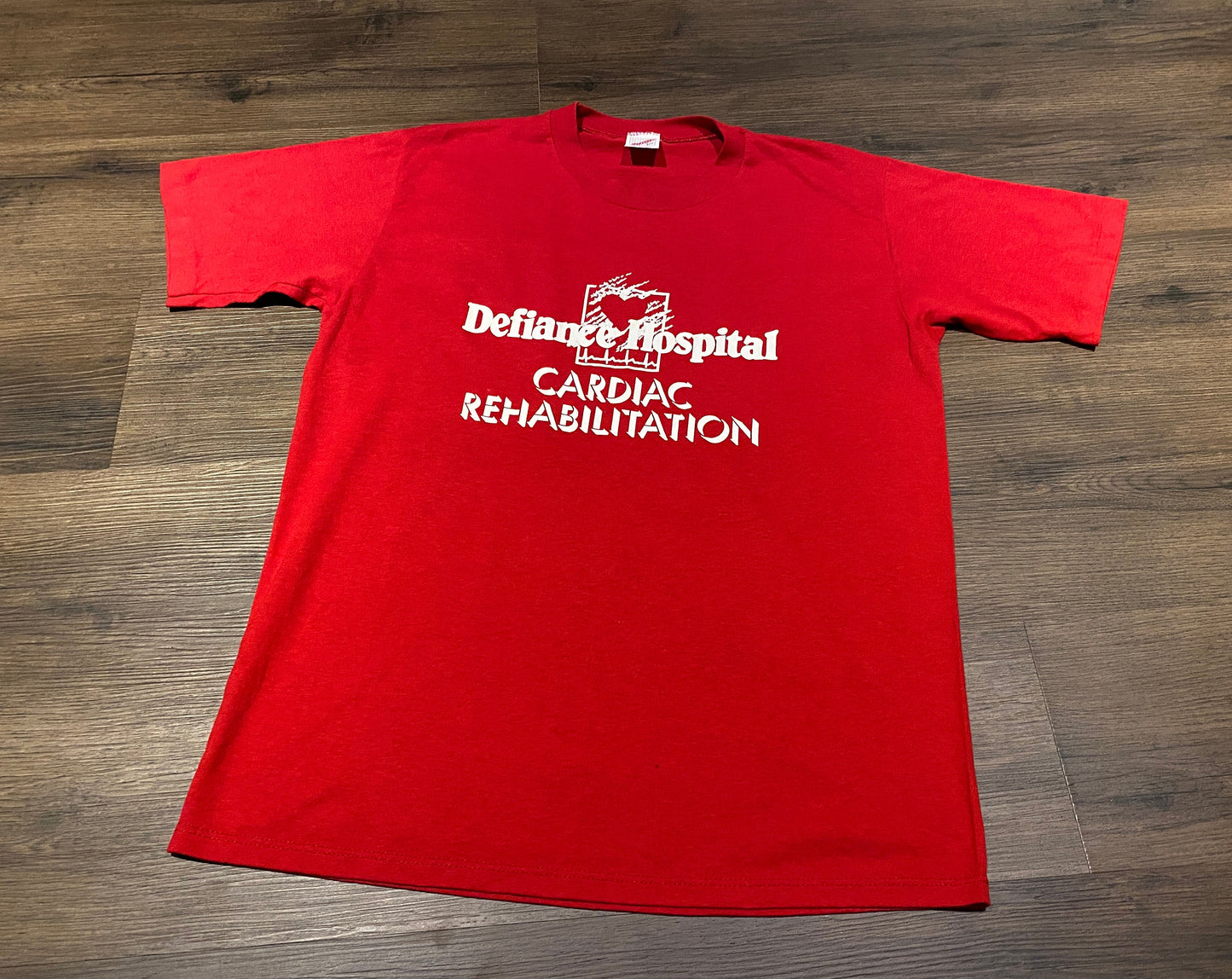Defiance Hospital Cardiac Rehabilitation Graphic Tee | Size Large | Vintage 1990s Red T-Shirt | Defiance, Ohio | Free Shipping to USA |