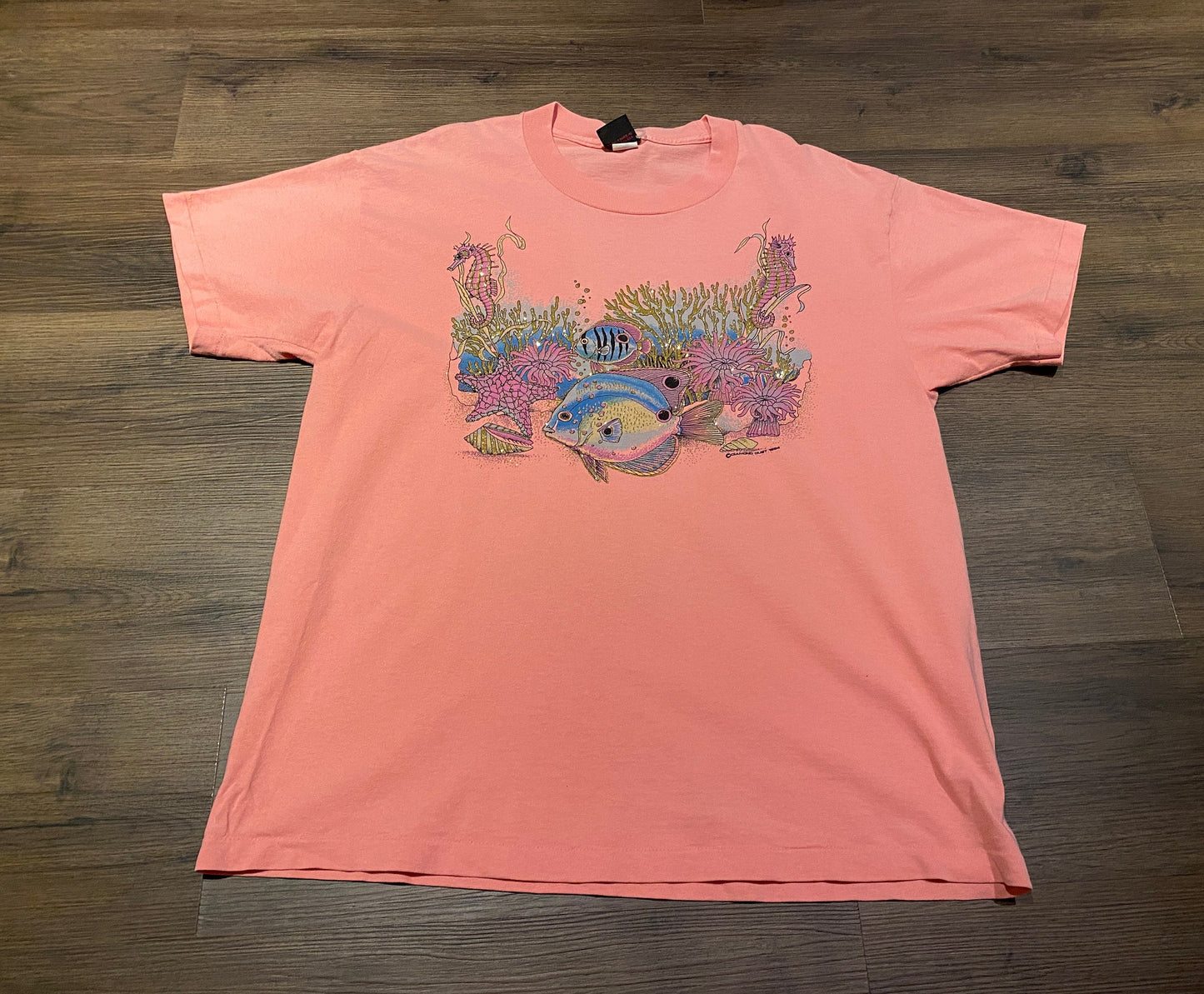 Fish In The Ocean Graphic Tee | Size XL | Vintage 1990s Single Stitch Pink T-Shirt | Made in USA | Free Shipping to USA |